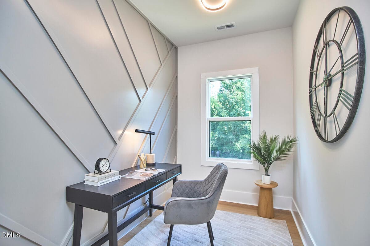 Office - 3027 Omah Street D, Durham, NC 27705, Durham