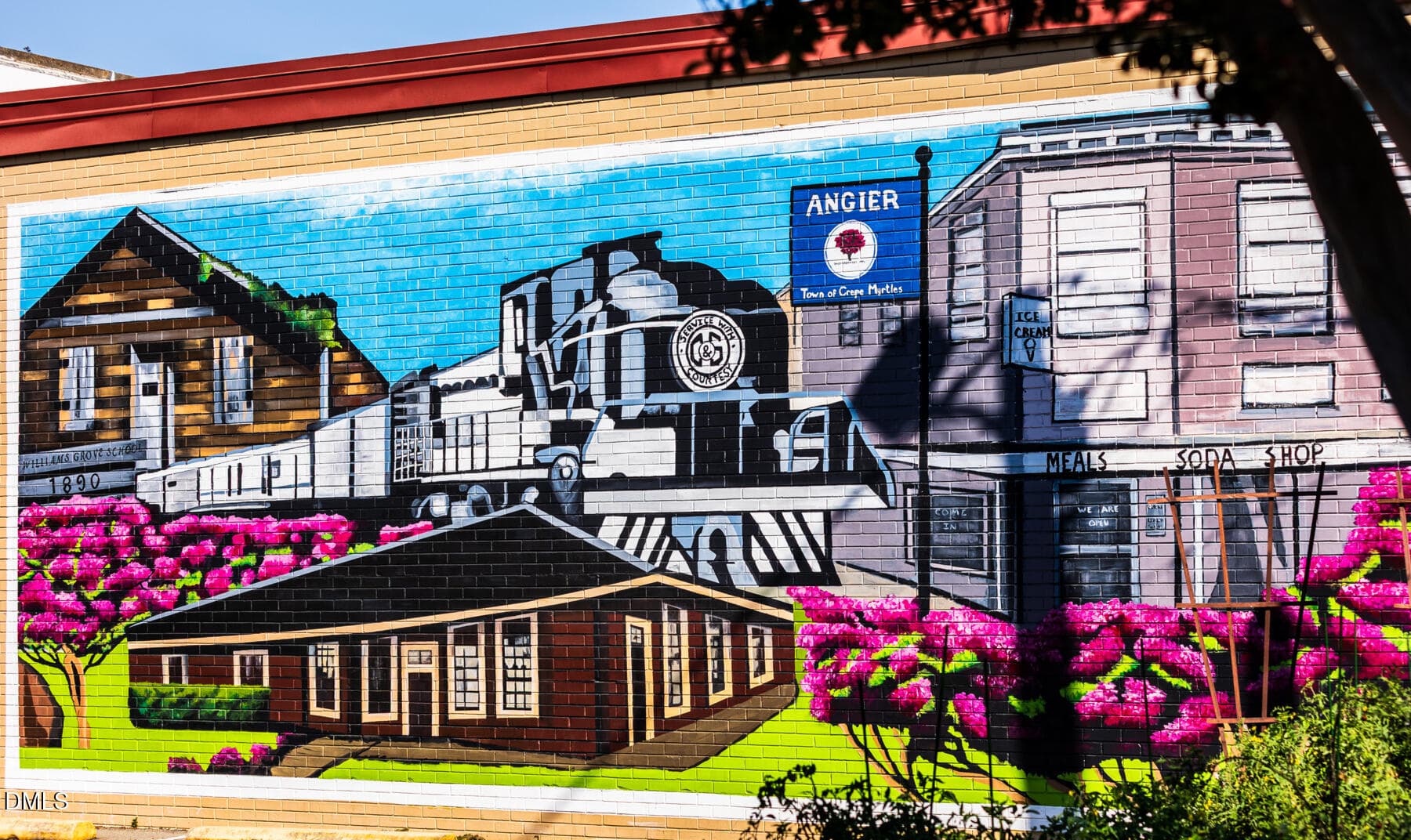 RDU_Lifestyle Image_Mural Downtown Angie - 129 Silver Pine Drive 50, Angier, NC 27501