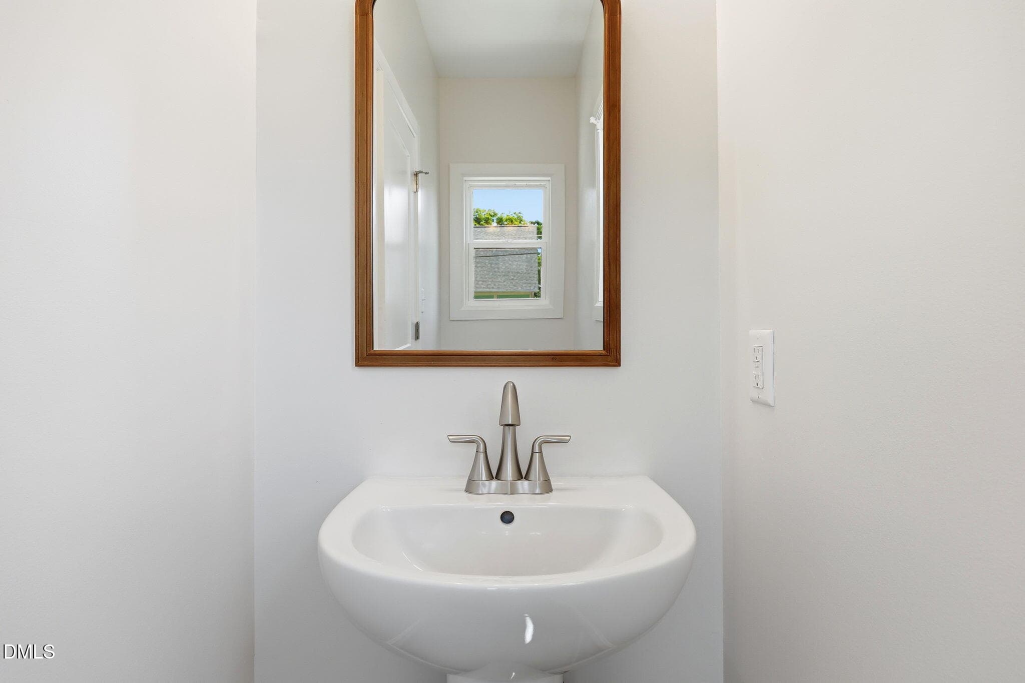 22-web-or-mls-IMG_2639 - 1404 Gearwood Avenue, Durham, NC 27701, Durham