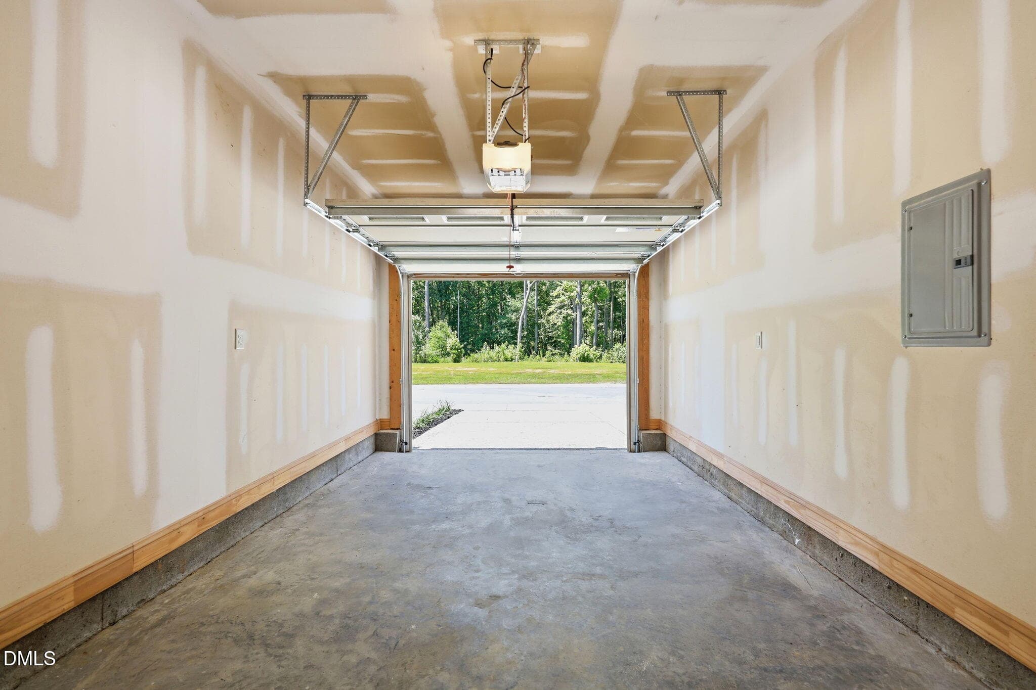 Garage - 5508 Batoul Lane, Raleigh, NC 27606, Raleigh