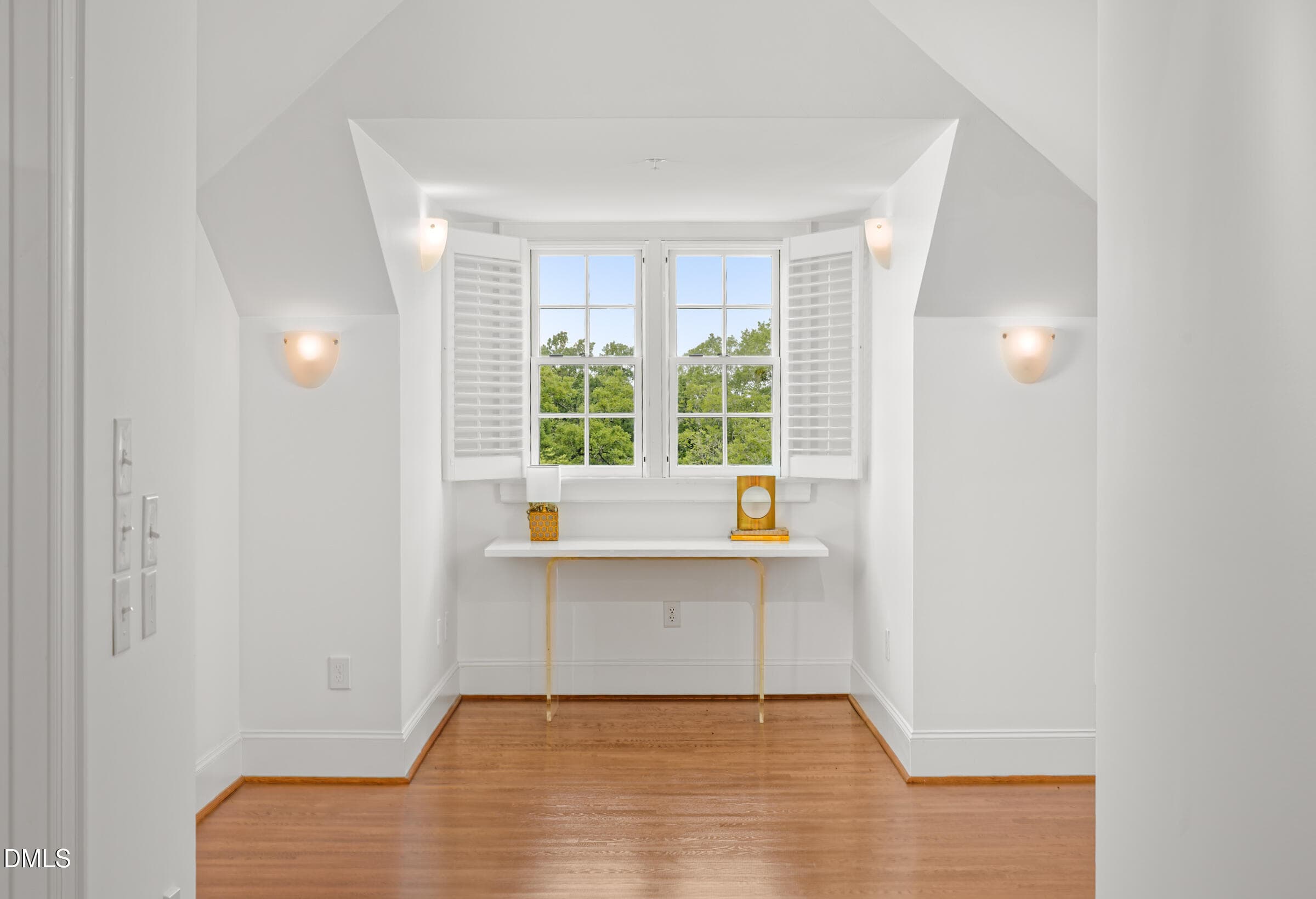 213 E Franklin 09 Rebecca Paul - 213 E Franklin Street Unit 400, Chapel Hill, NC 27514, Chapel Hill