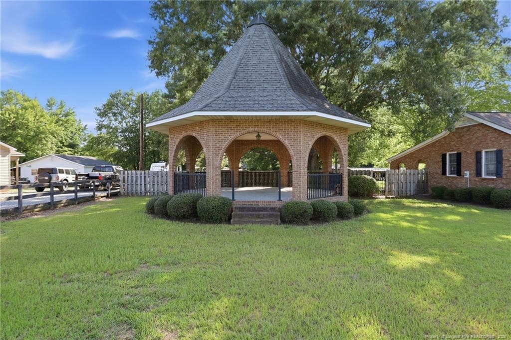 Photo 4 - 2848 Old Stage Road S, Erwin, NC 28339