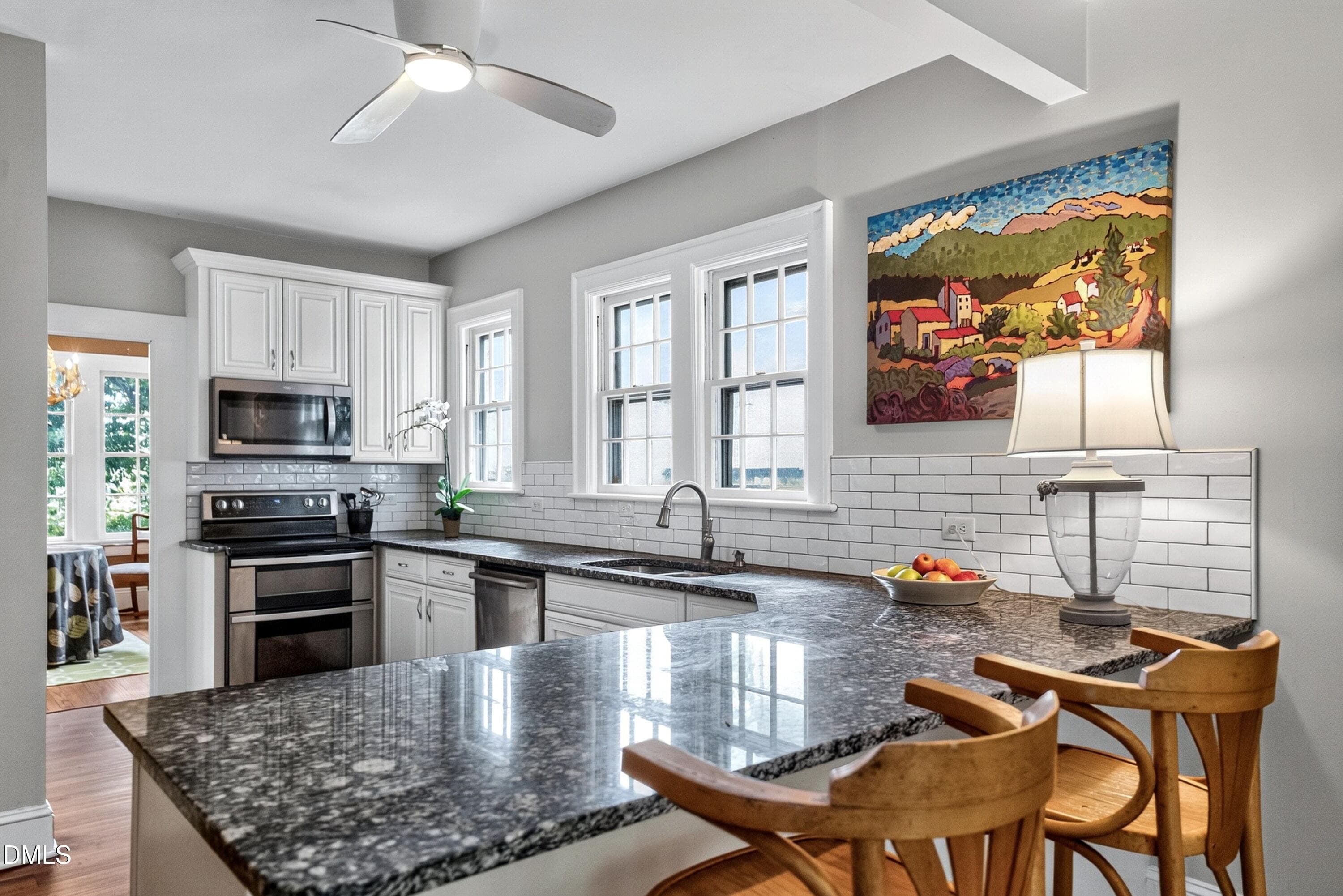 virtual-tour-158496-photo-17816419567135 - 306 Hillcrest Road, Raleigh, NC 27605, Raleigh