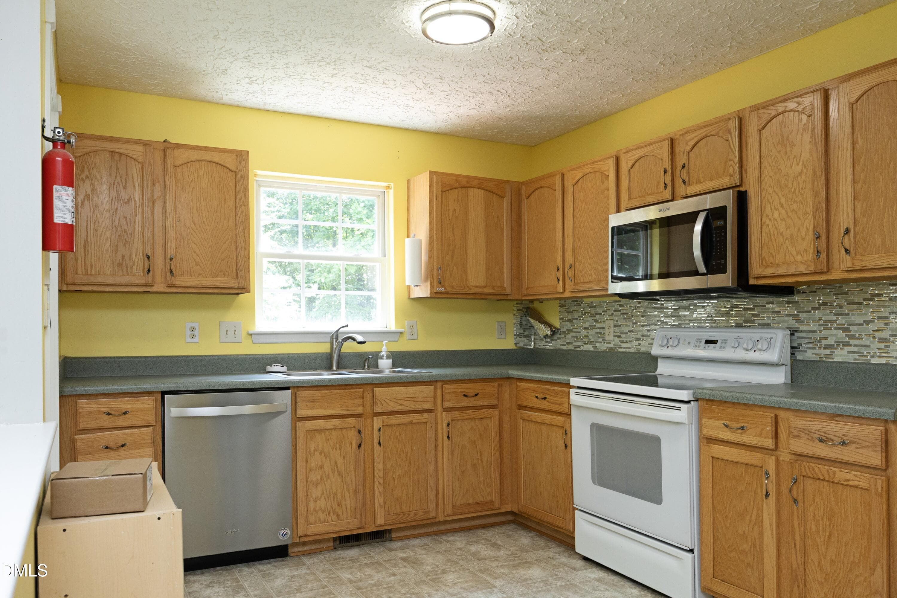 10Kitchen - 5732 Brambleton Avenue, Raleigh, NC 27610, Raleigh