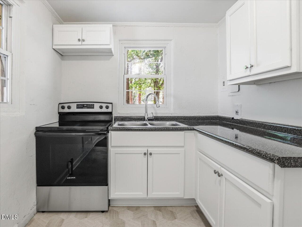 20-Kitchen - 203 Scarlett Drive, Chapel Hill, NC 27517, Chapel Hill