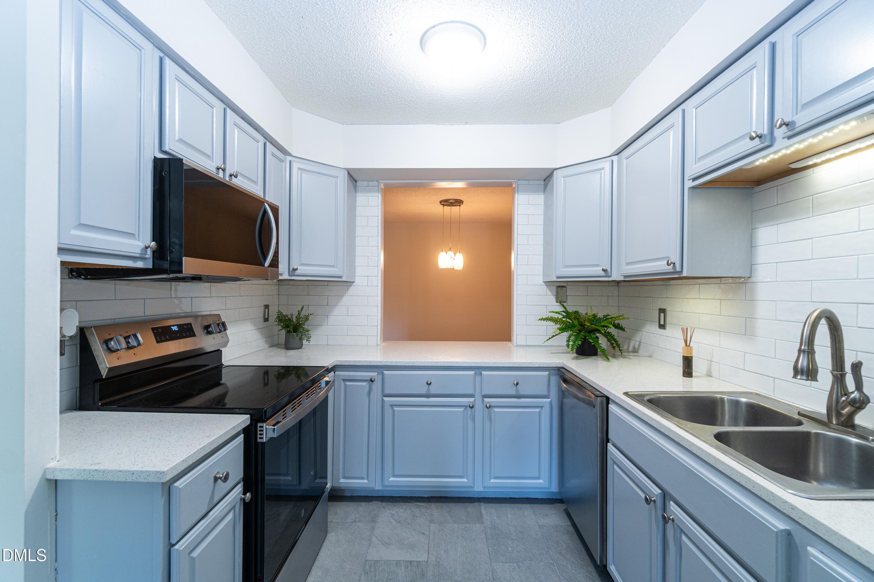 04 - 4100 Five Oaks Drive Unit 50, Durham, NC 27707, Durham