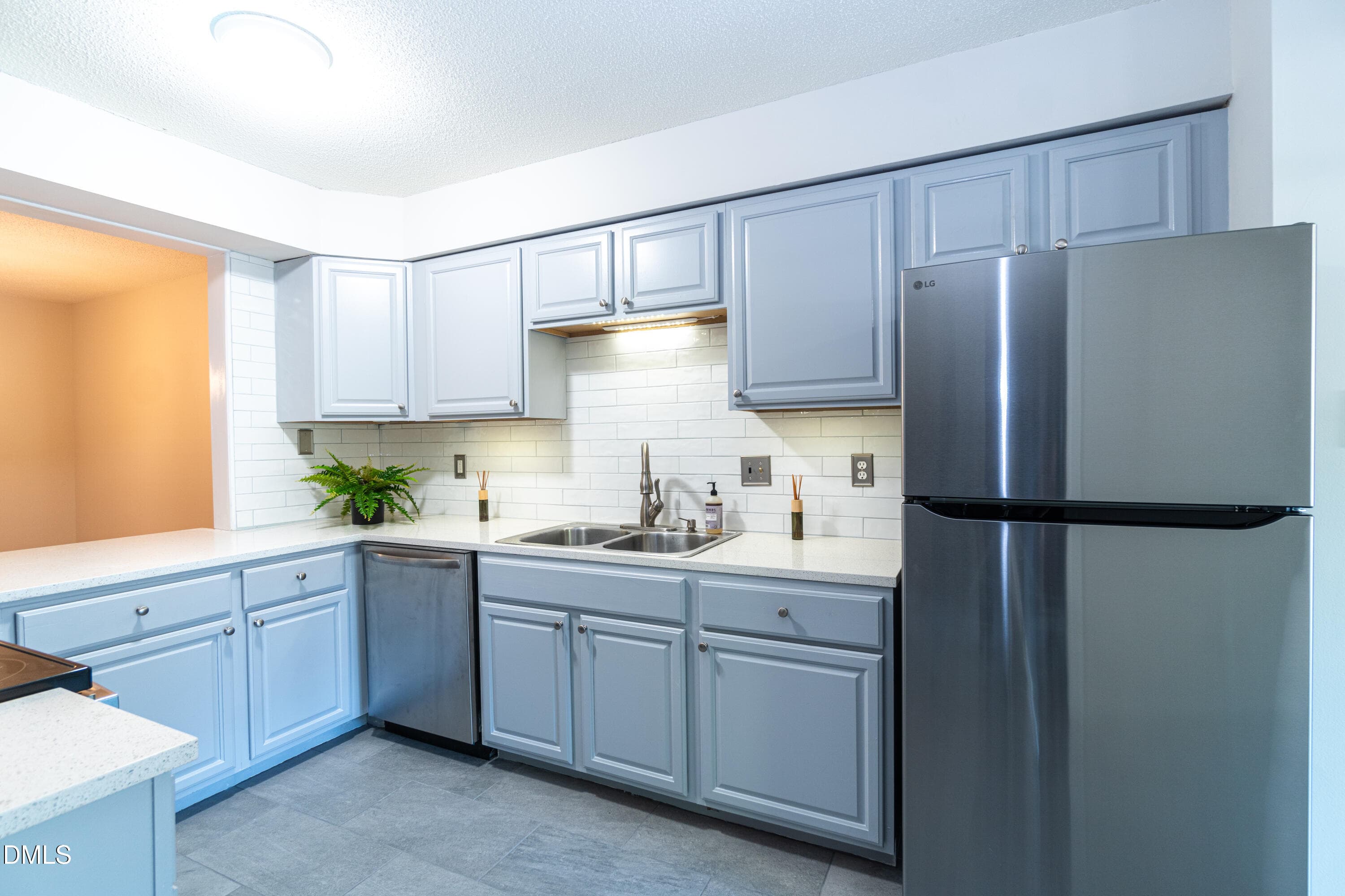 06 - 4100 Five Oaks Drive Unit 50, Durham, NC 27707, Durham