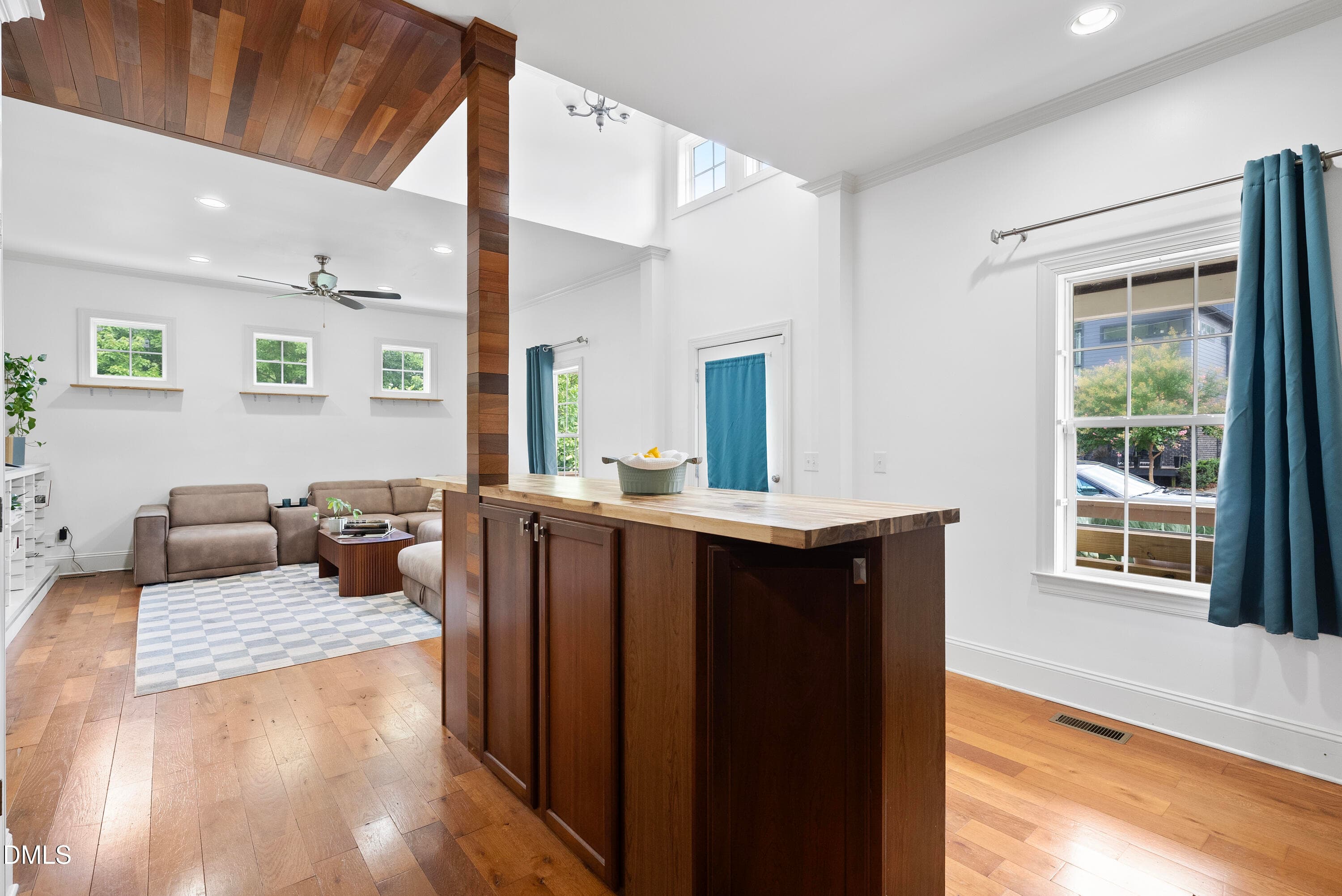DSC01195 - 523 E Edenton Street, Raleigh, NC 27601, Raleigh
