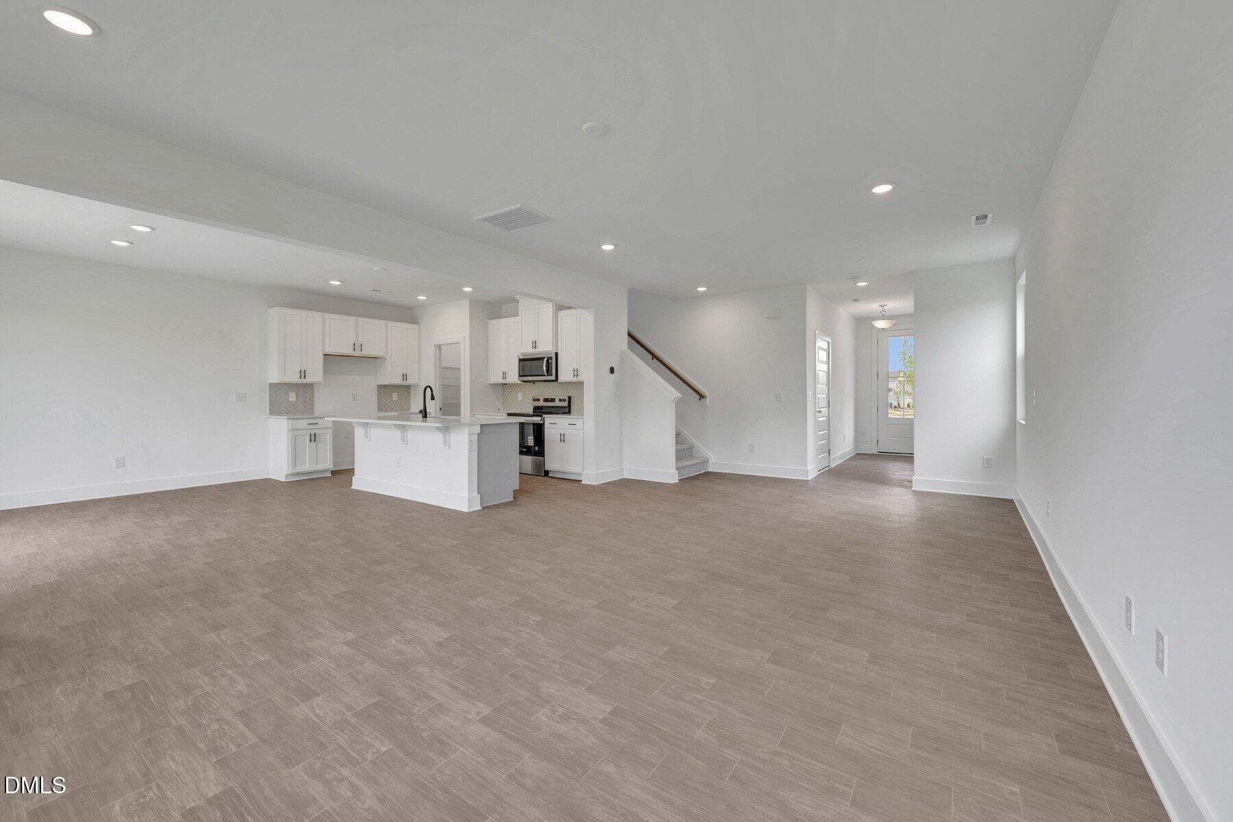 [L39_z030]none30 - 99 Cypress Moss Court, Lillington, NC 27546