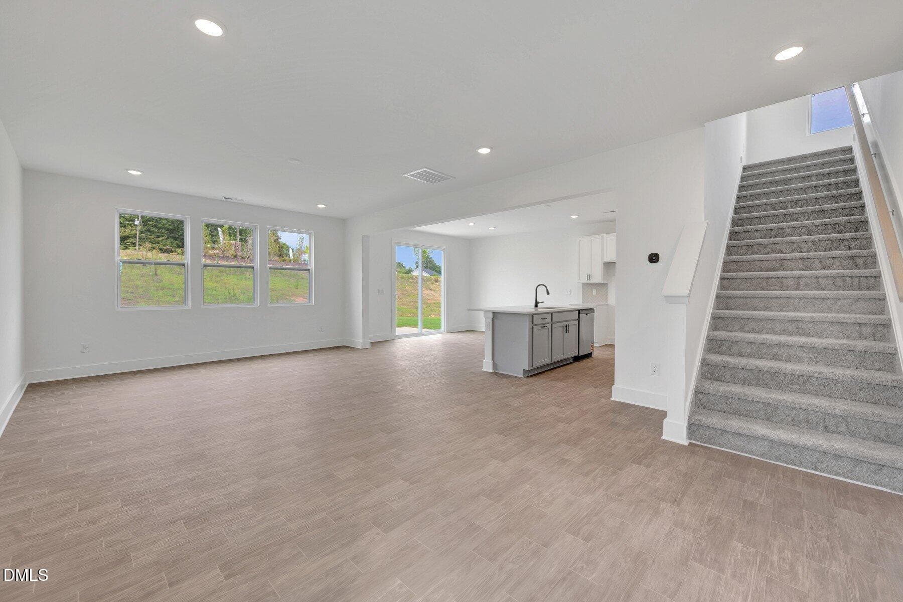 [L39_z031]none31 - 99 Cypress Moss Court, Lillington, NC 27546