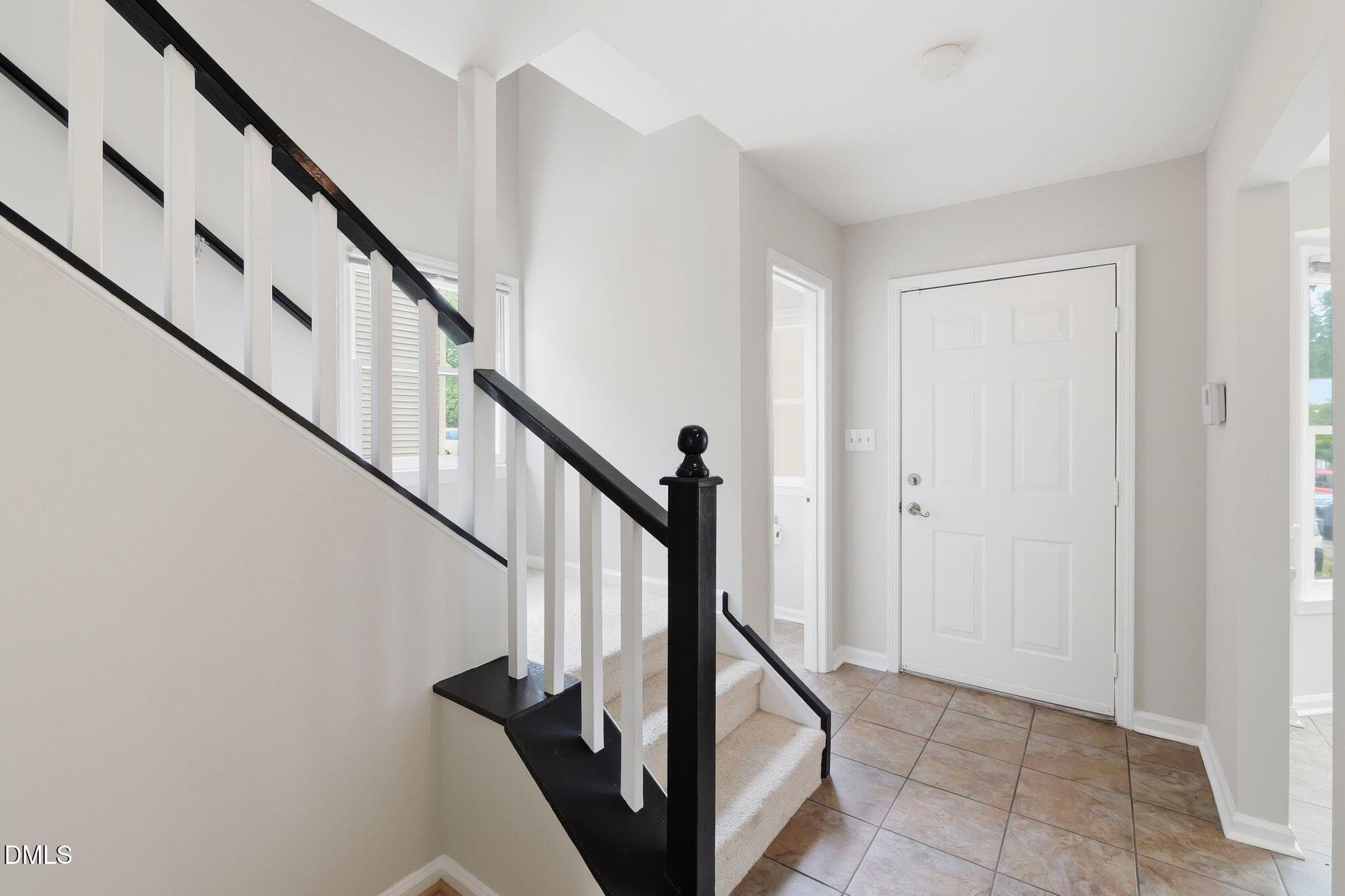 13-web-or-mls-P1134187 - 513 Darby Glen Lane, Durham, NC 27713, Durham