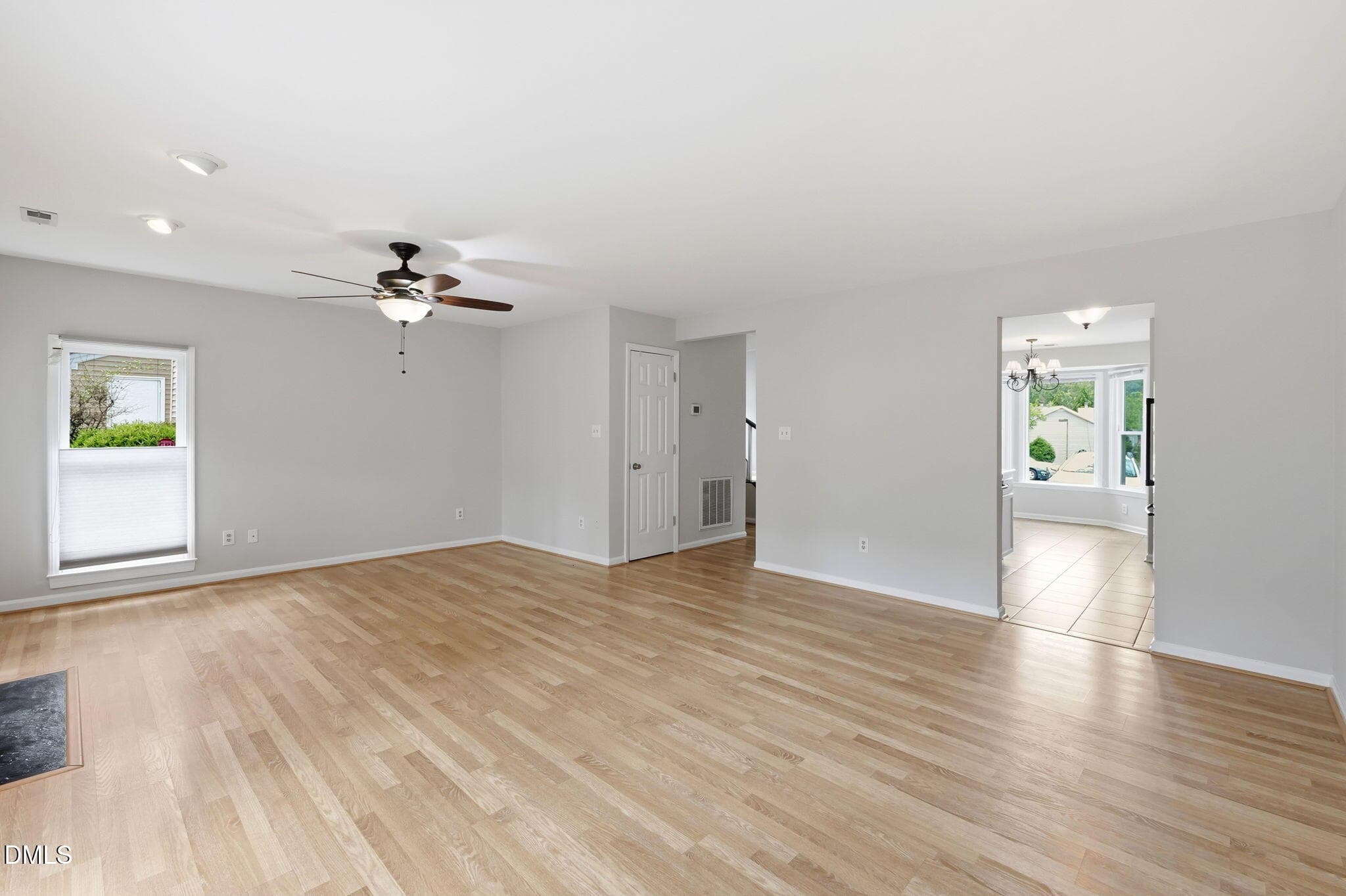 20-web-or-mls-P1134208 - 513 Darby Glen Lane, Durham, NC 27713, Durham