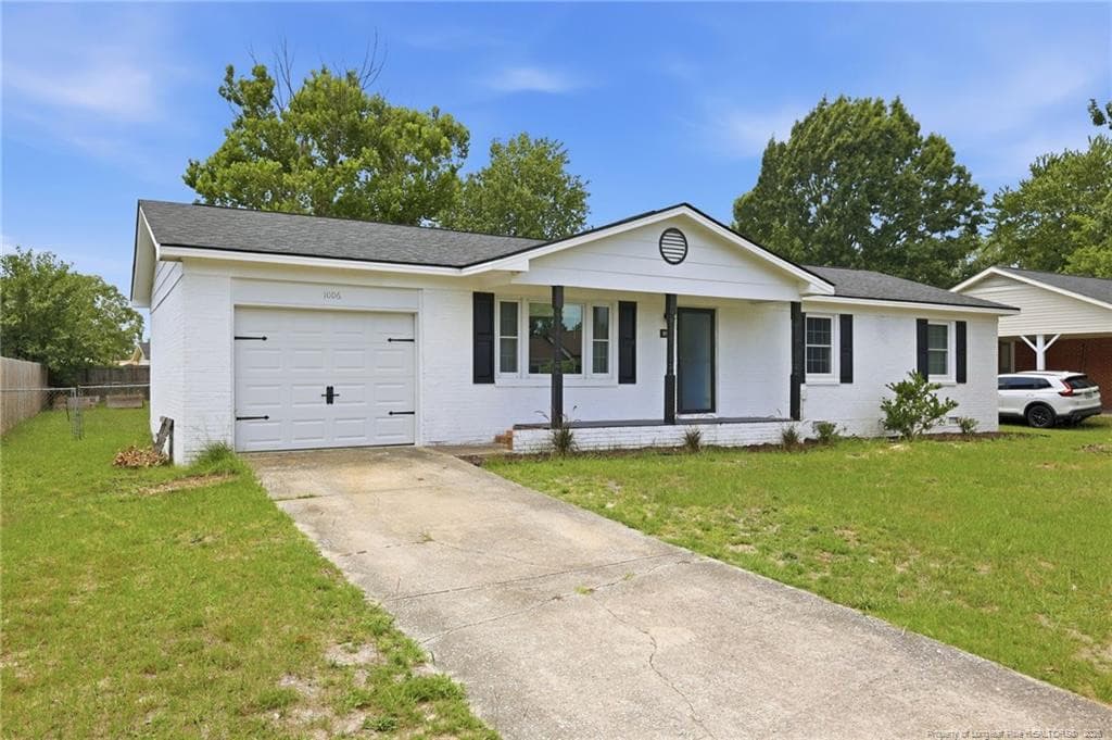 Photo 3 - 1006 XAVIER Drive, Fayetteville, NC 28311, Fayetteville