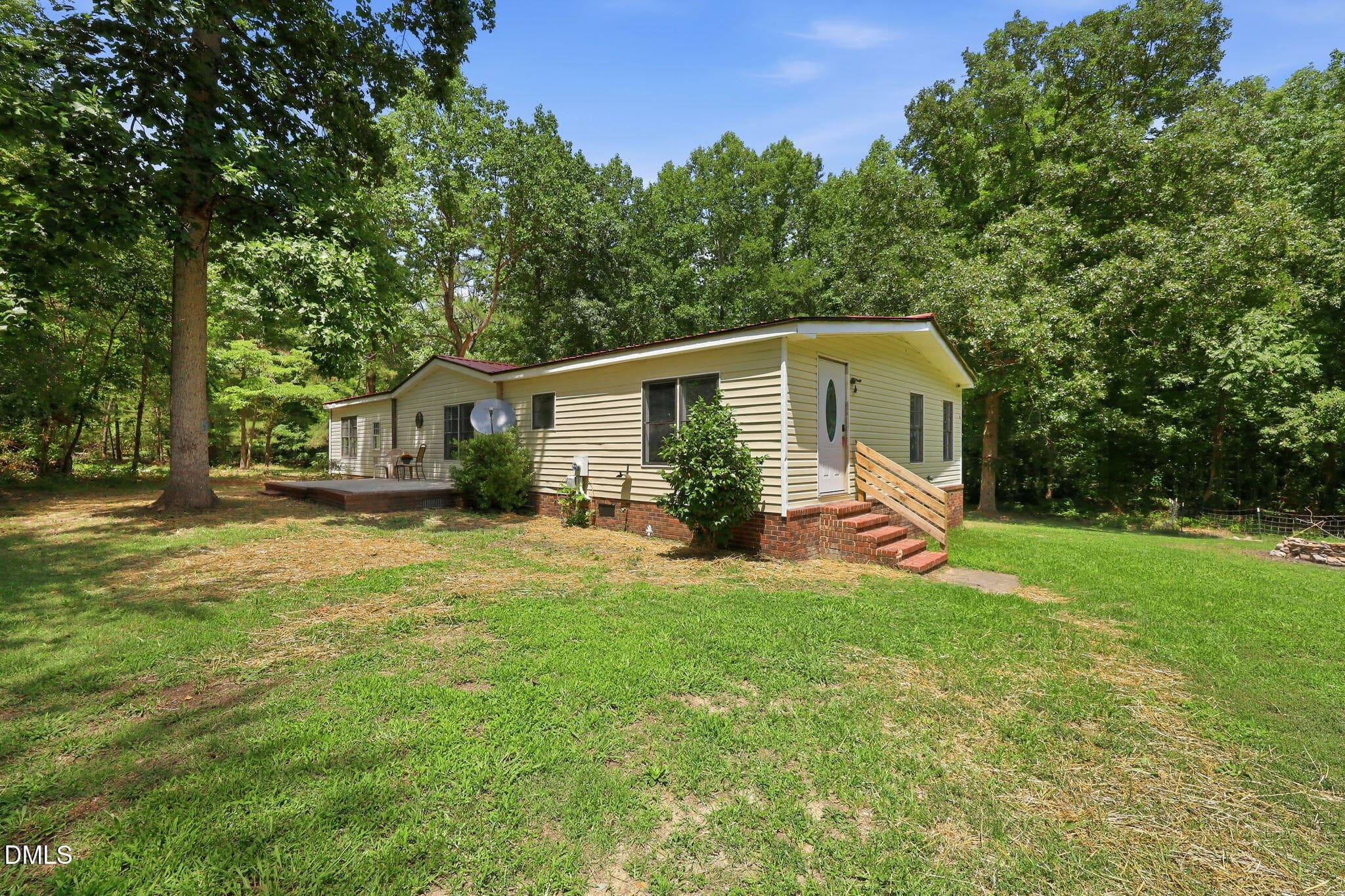 frontright - 5824 Chestnut Lane, Snow Camp, NC 27349