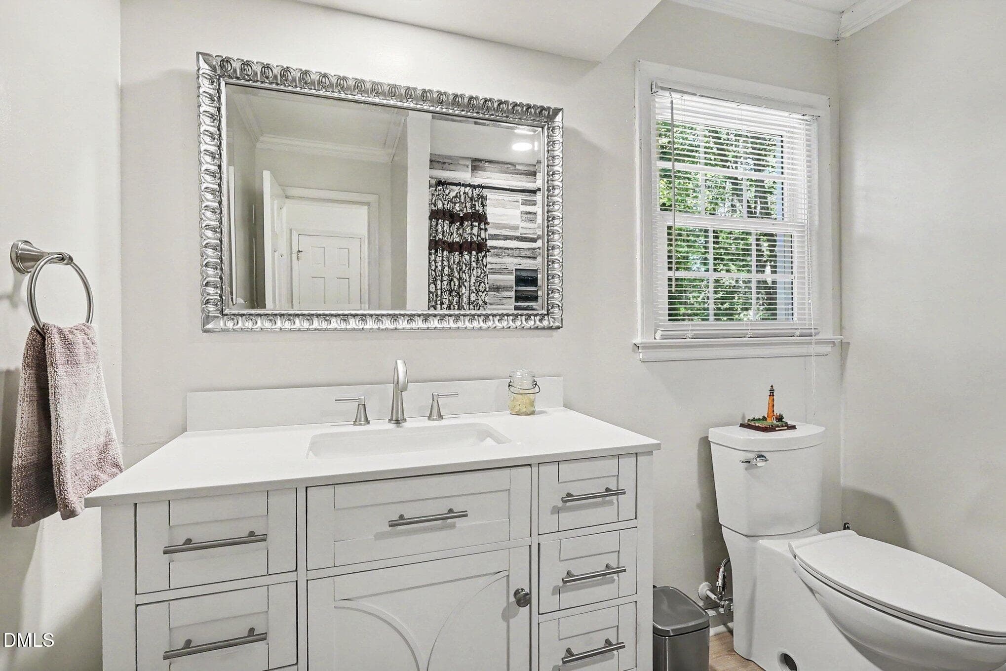 032_file_6611 - 5221 Dutchman Drive, Raleigh, NC 27606, Raleigh