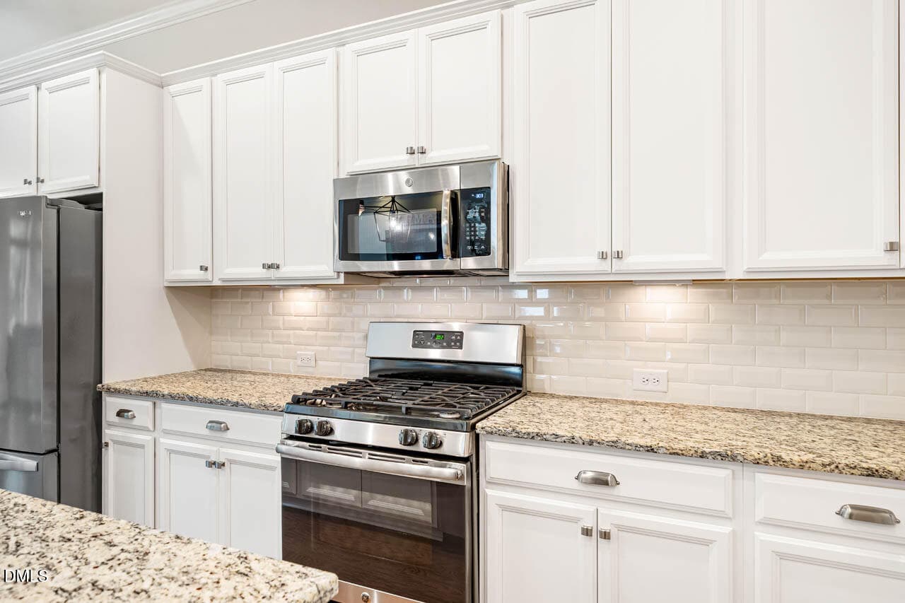 Stainless Steel Appliances - 44 Rock Ledge Drive, Chapel Hill, NC 27516, Chapel Hill
