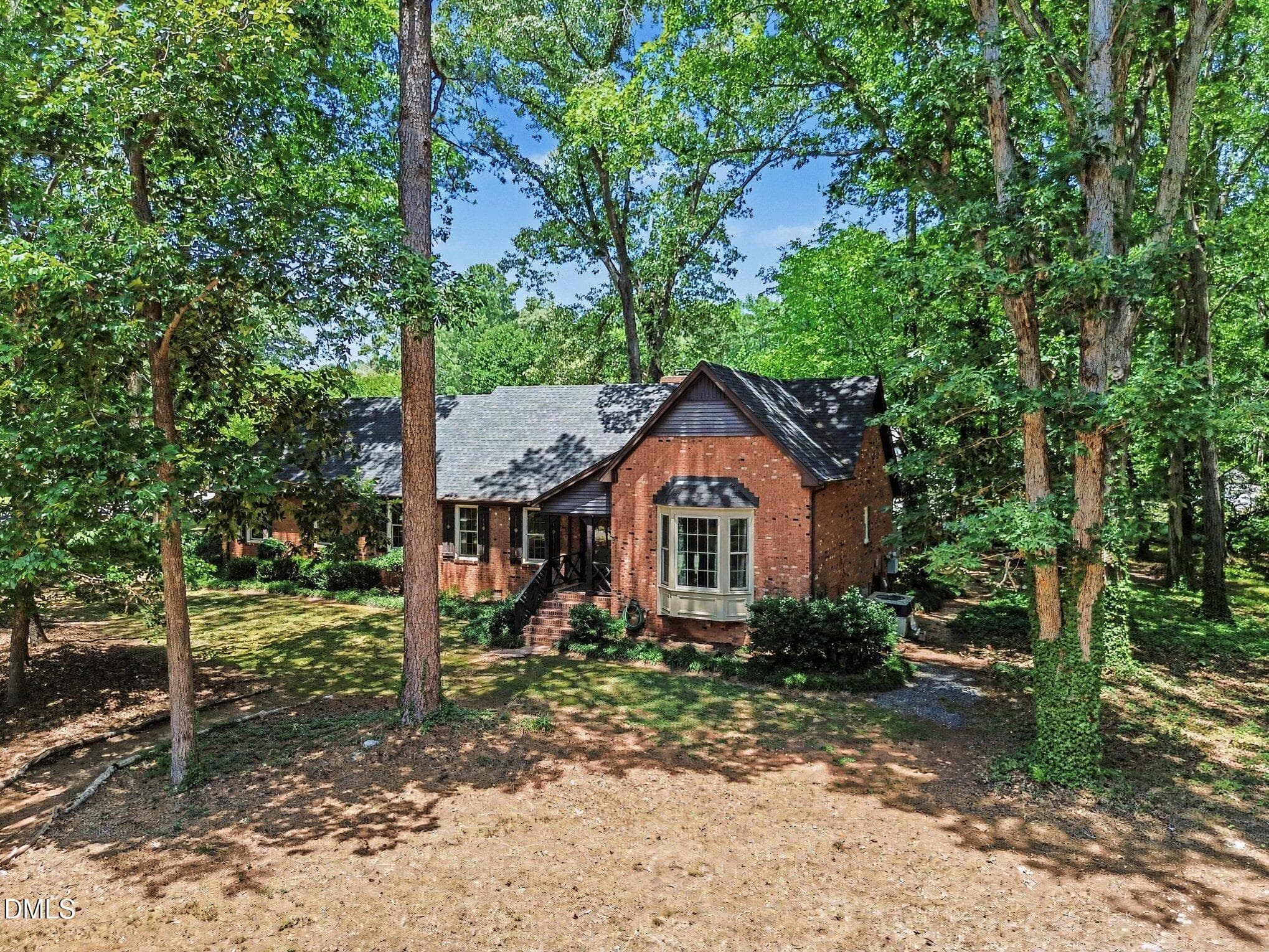 006_file_6381 - 5221 Dutchman Drive, Raleigh, NC 27606, Raleigh