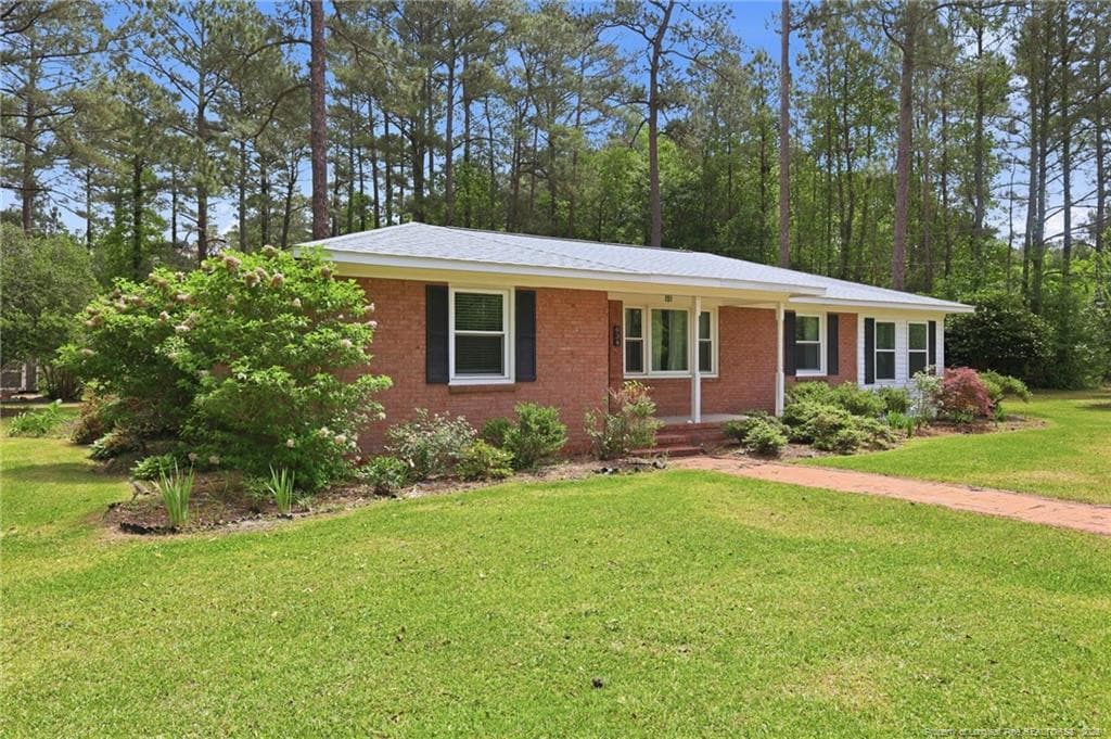 Photo 2 - 634 Watts Road, Lumberton, NC 28360