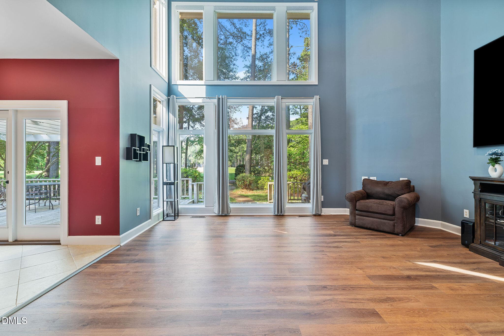 Natural Lighting - 5007 Country Club Drive N, Wilson, NC 27896