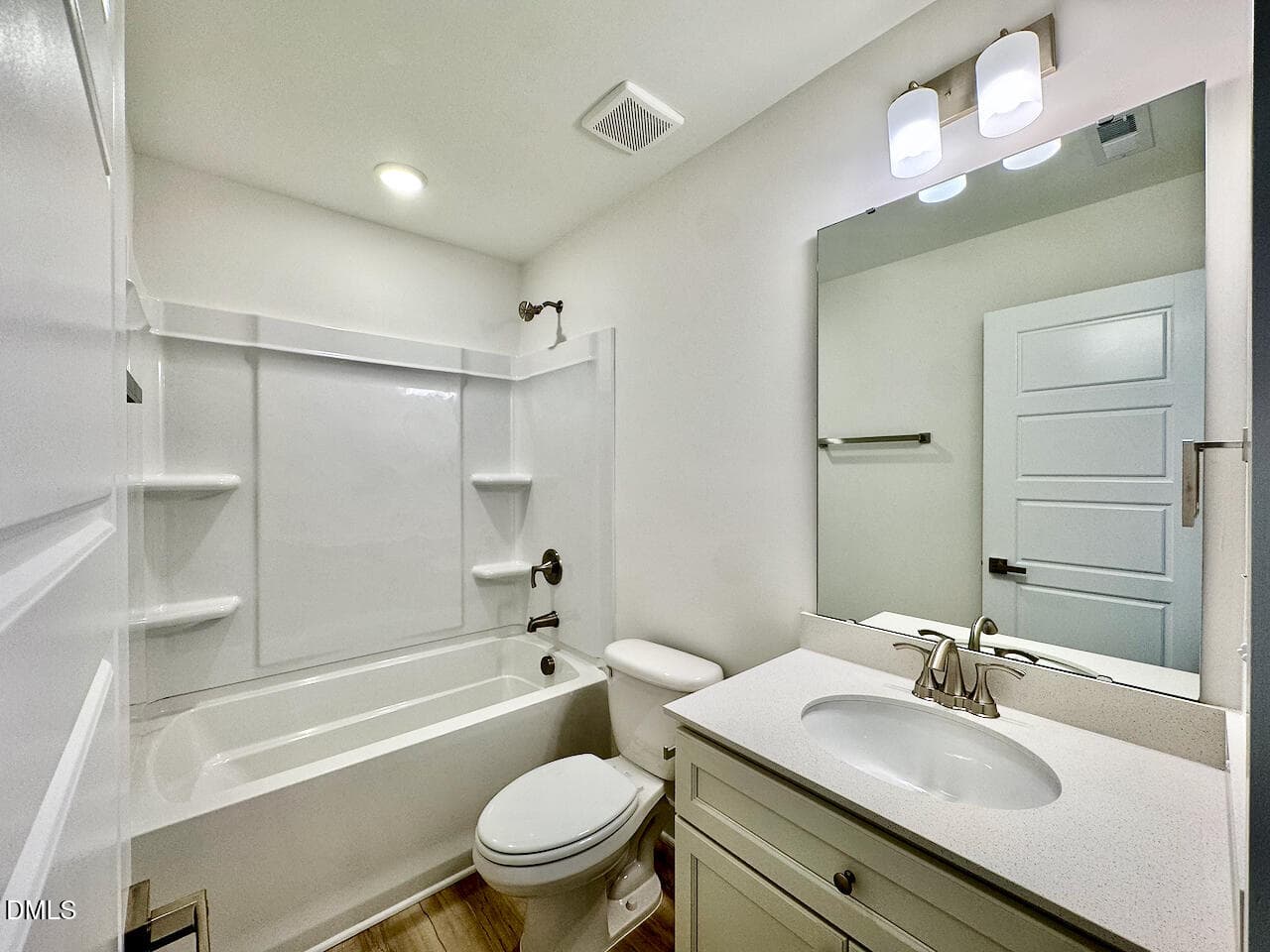 Secondary Full Bath - 220 George Street, Four Oaks, NC 27524