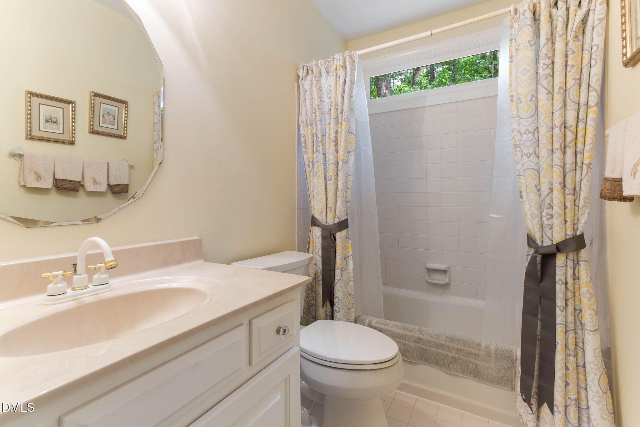 41-web-or-mls-IMG_4574 - 909 Oak Creek Road, Raleigh, NC 27615, Raleigh