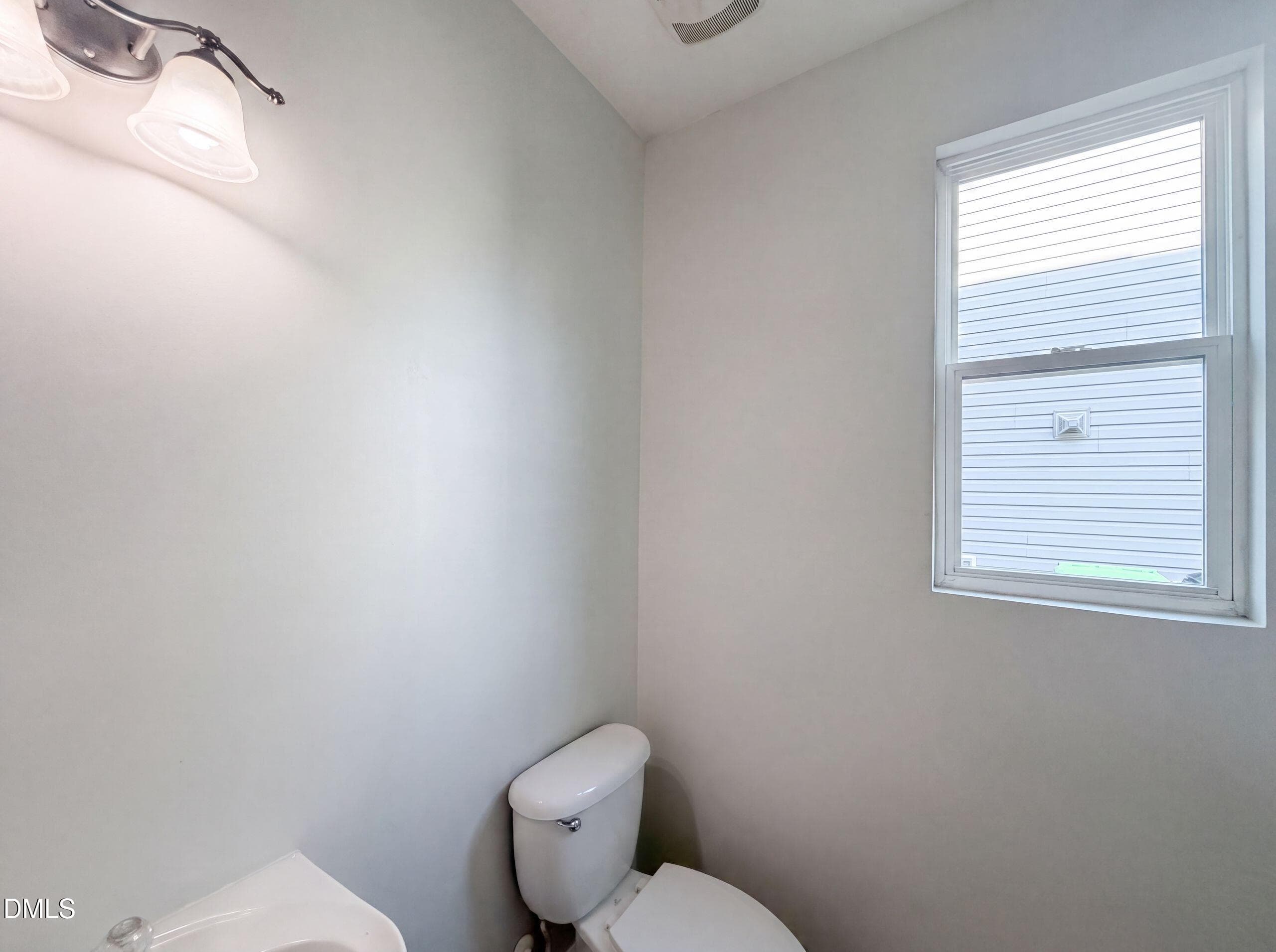 listing_11 - 3546 Eastern Branch Road, Raleigh, NC 27610, Raleigh