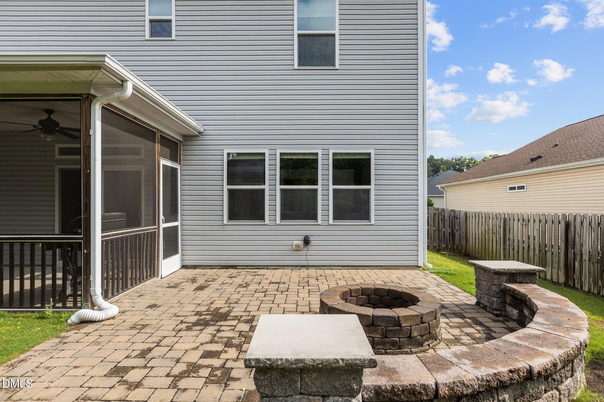 49-web-or-mls-2N6A4016 - 209 S Harrison Place Lane, Fuquay Varina, NC 27526