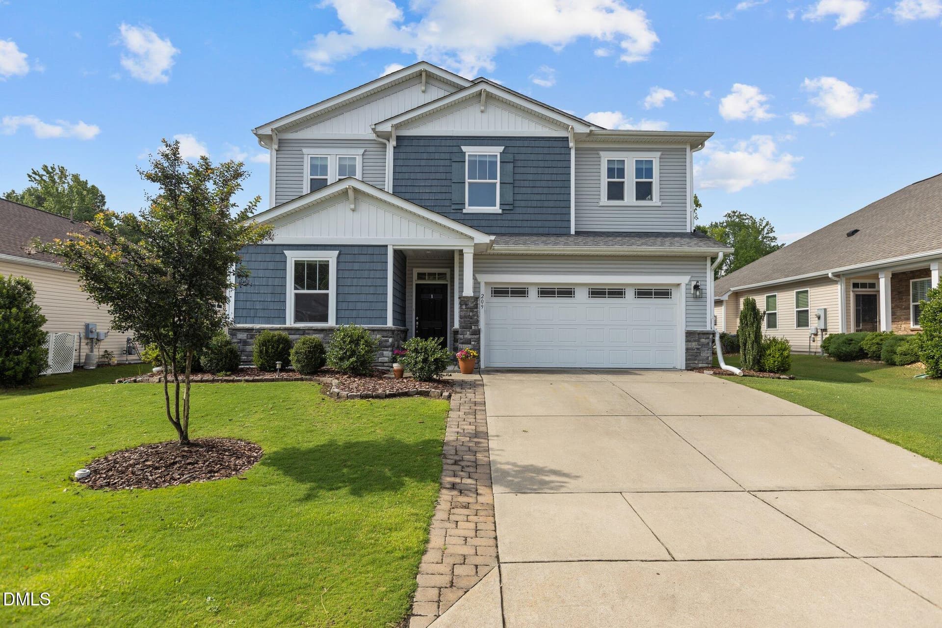 209 S Harrison Place Ln - 209 S Harrison Place Lane, Fuquay Varina, NC 27526