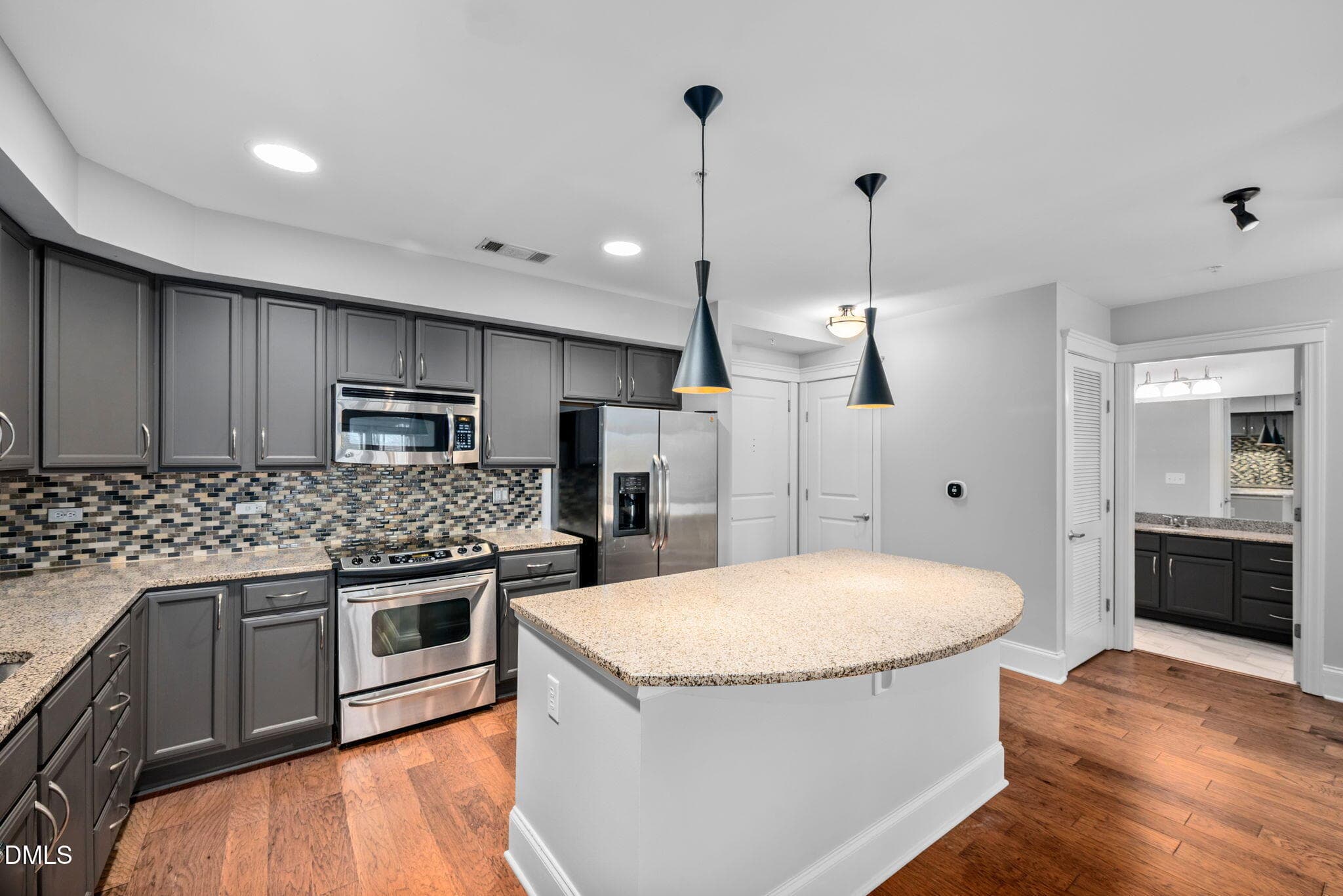 7-web-or-mls-222-glenwood-ave-607 - 222 Glenwood Avenue 607, Raleigh, NC 27603, Raleigh
