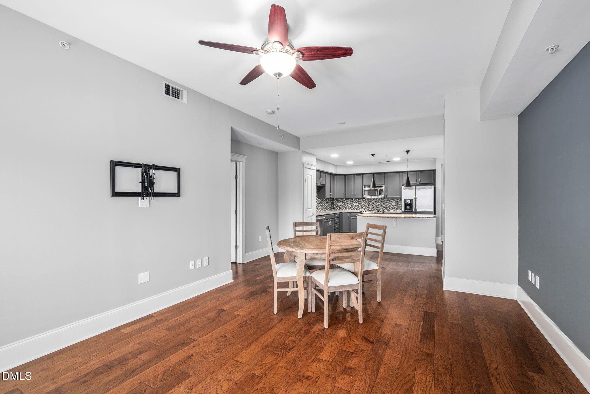 11-web-or-mls-222-glenwood-ave-607 - 222 Glenwood Avenue 607, Raleigh, NC 27603, Raleigh
