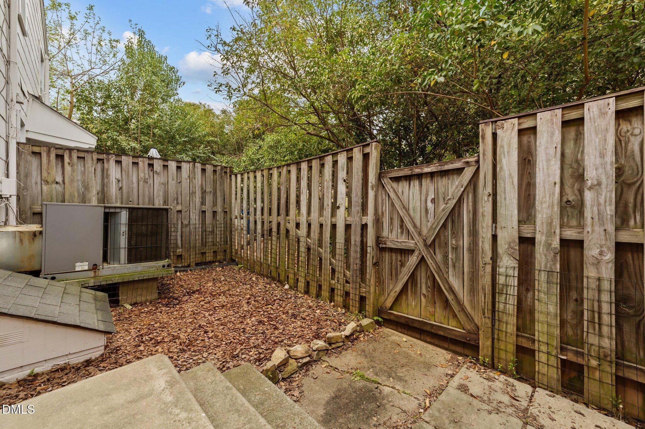 30-web-or-mls-VB4A0586 - 1103 Nichols Drive, Raleigh, NC 27605, Raleigh