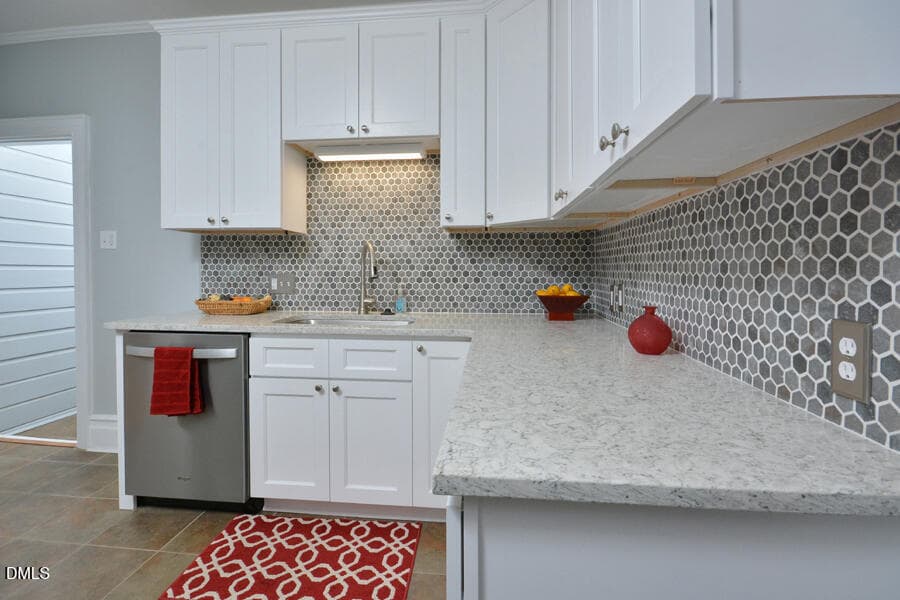 Kitchen - 2307 Chapel Hill Road, Durham, NC 27707, Durham