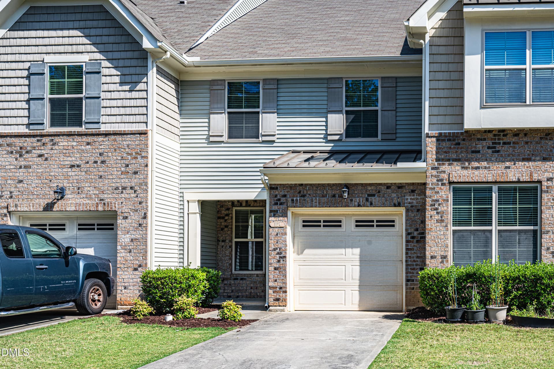2_front - 1124 Contessa Drive, Cary, NC 27513