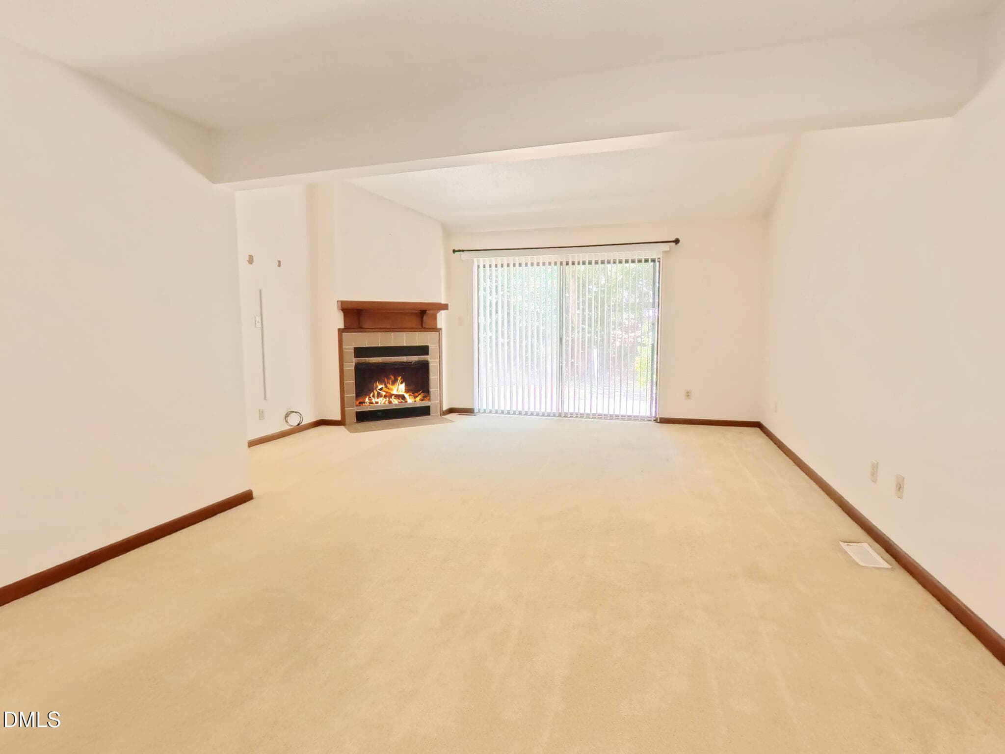 5867 Branchwood Living 1 - 5867 Branchwood Road, Raleigh, NC 27609, Raleigh