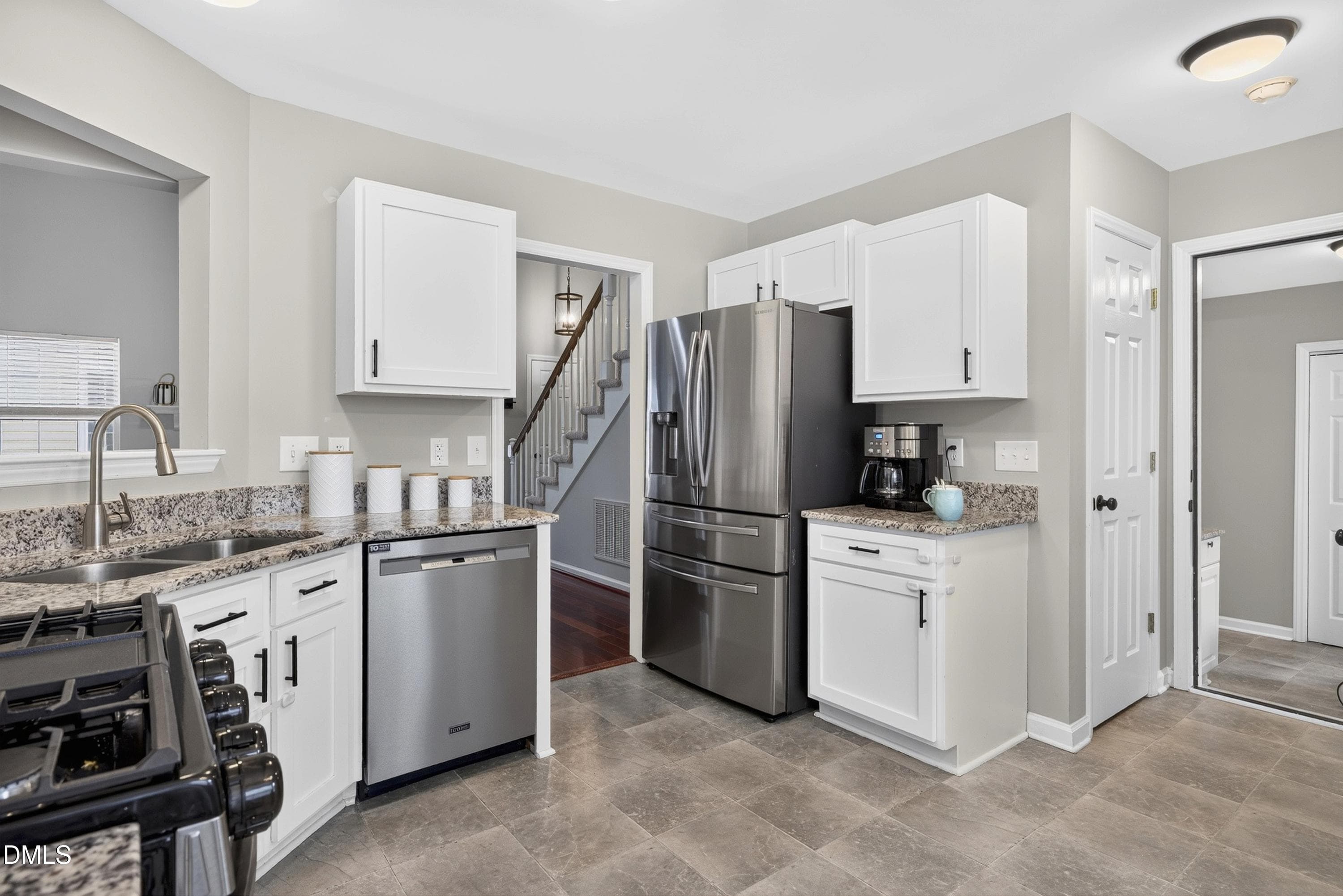 Scene-41 - 1112 Stoneferry Lane, Raleigh, NC 27606, Raleigh
