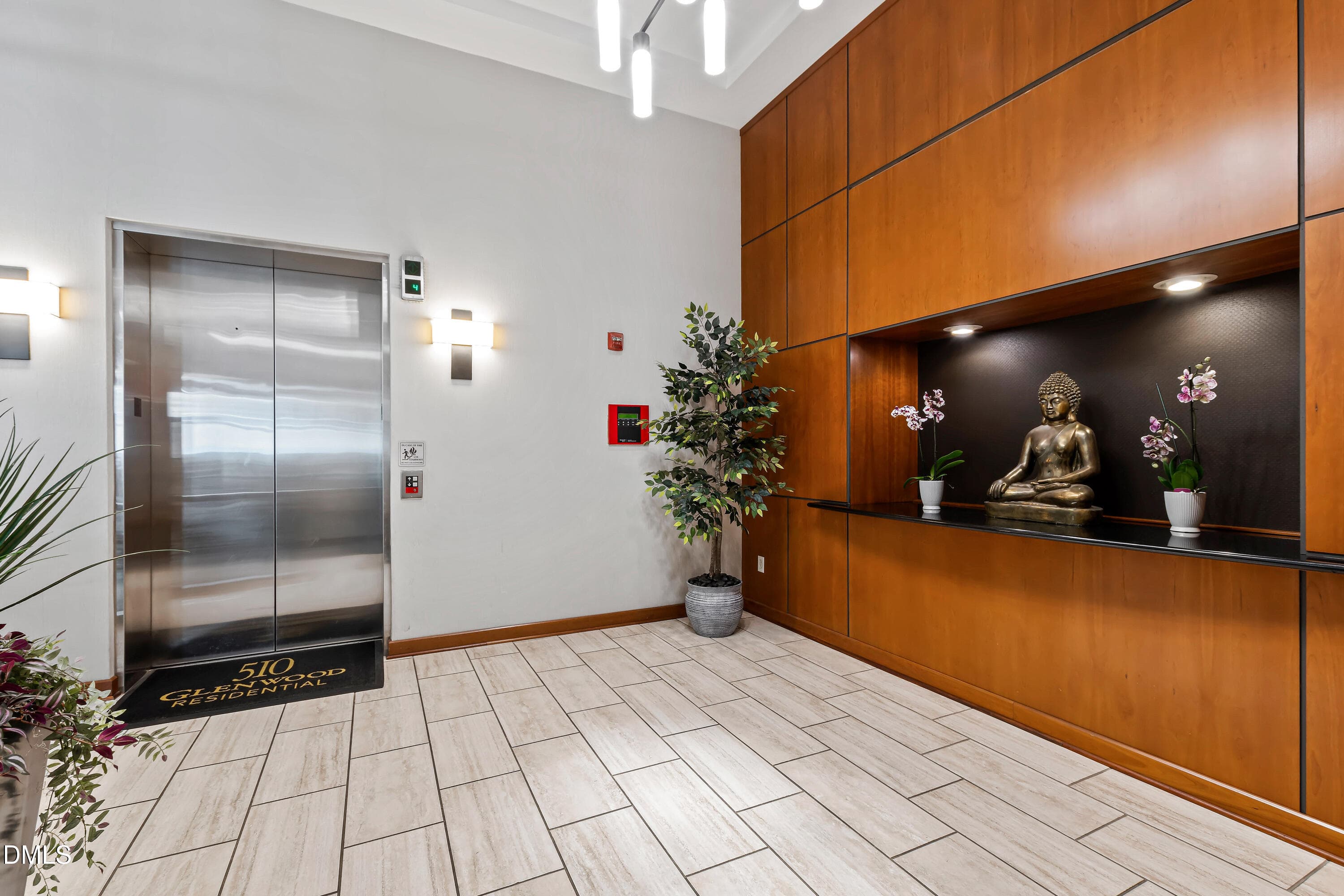 510 Lobby - 510 Glenwood Avenue, Raleigh, NC 27603, Raleigh