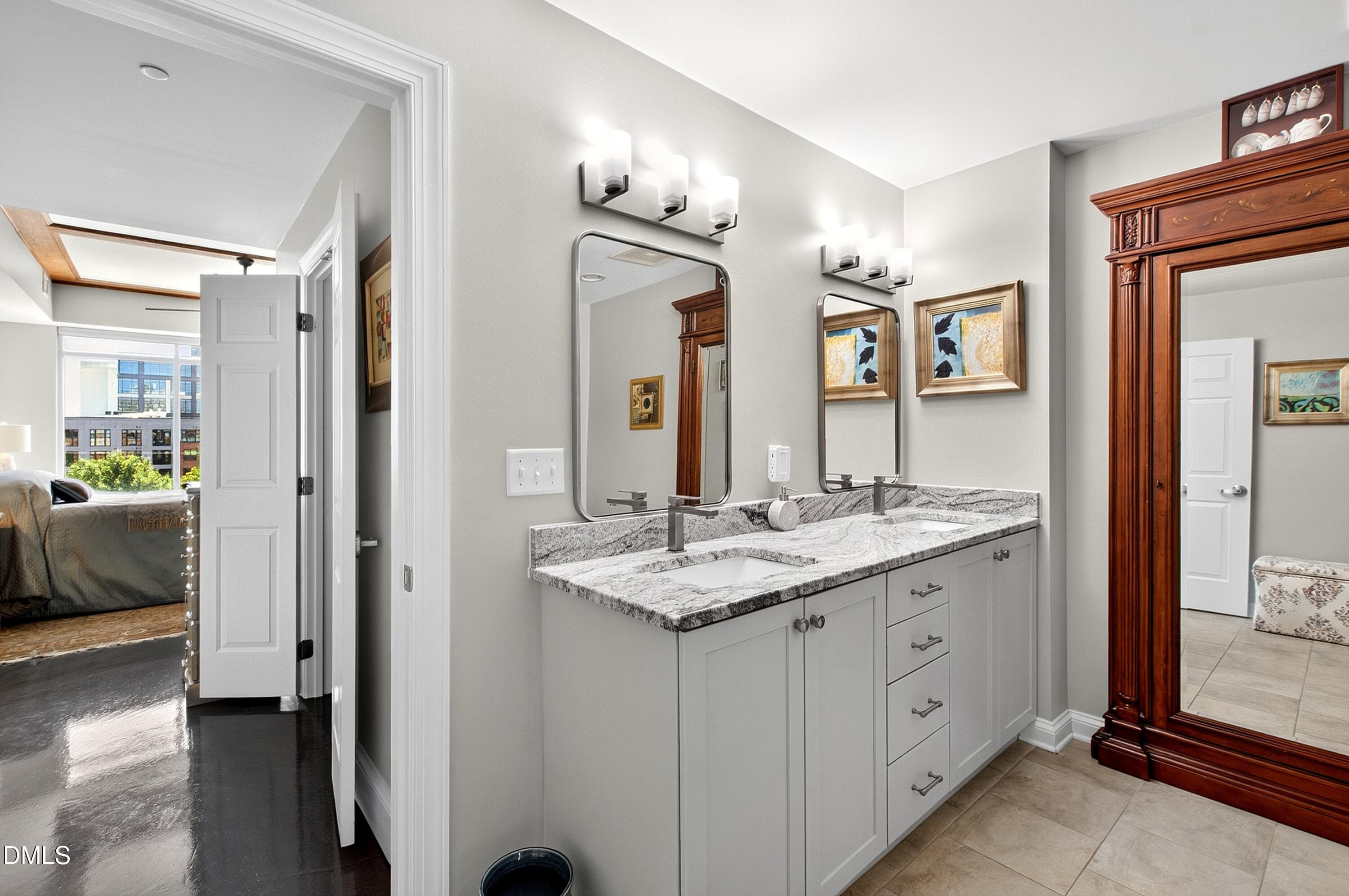 Primary Bath View 2 - 510 Glenwood Avenue, Raleigh, NC 27603, Raleigh