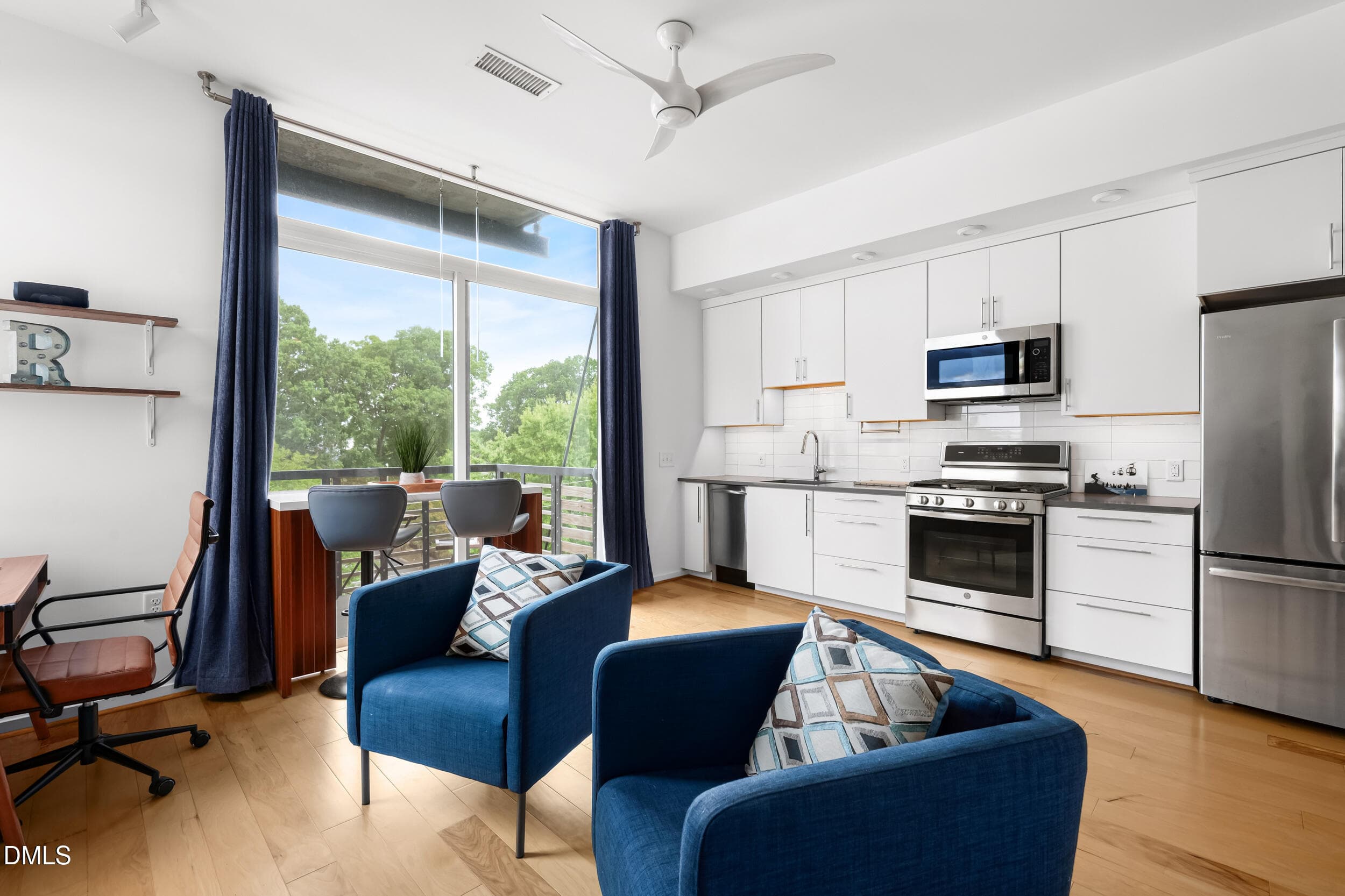 28) 73939-6a497ca1a2c4e - 515 N Mangum Street 41, Durham, NC 27701, Durham