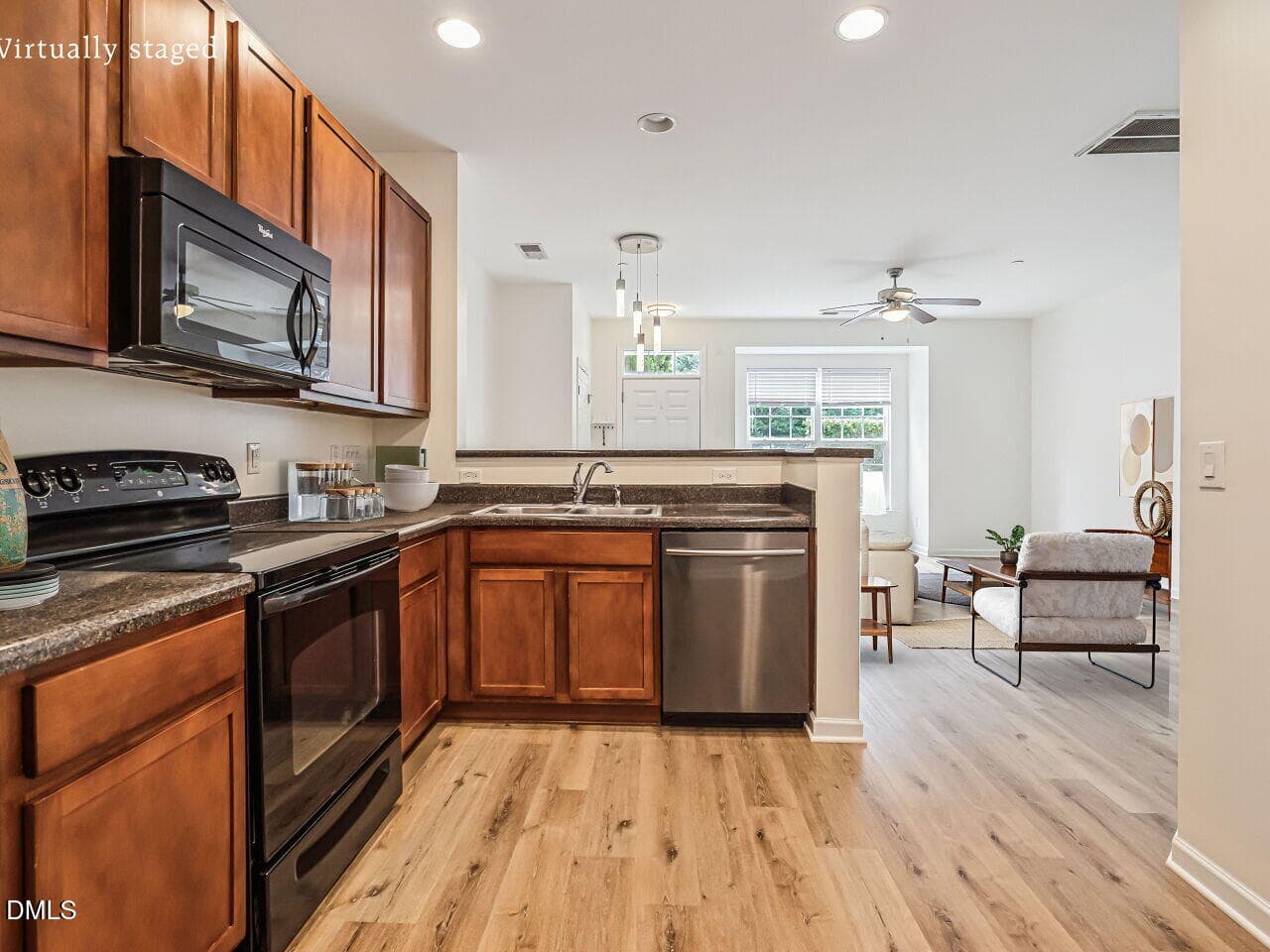 013-1280x960-kitchen - 1120 Renewal Place 105, Raleigh, NC 27603, Raleigh