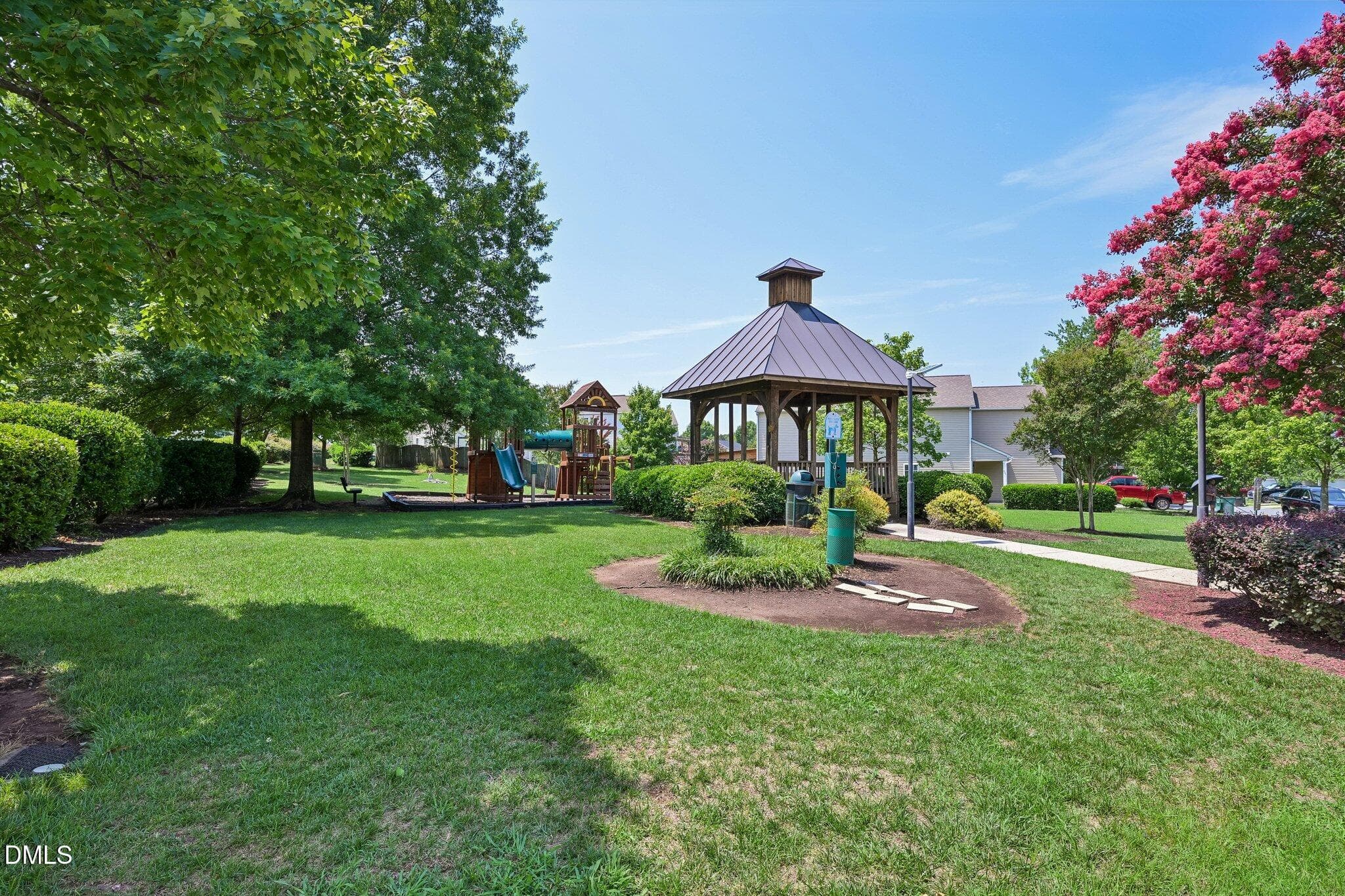 66-web-or-mls-Skybrook Ln-0707-902 - 2916 Skybrook Lane, Durham, NC 27703, Durham
