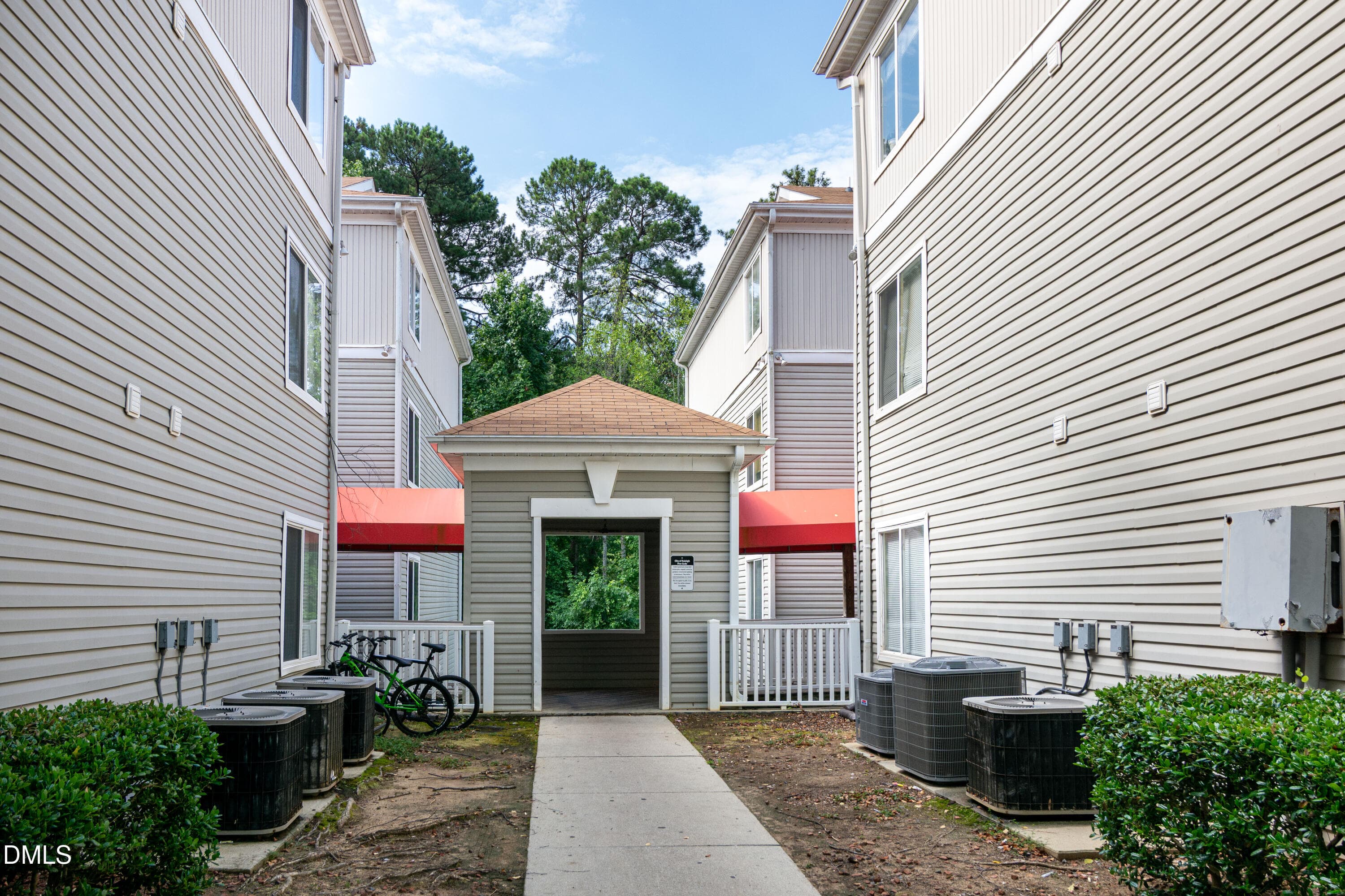 RJP_X_8210 - 1351 Crab Orchard Drive 101, Raleigh, NC 27606, Raleigh