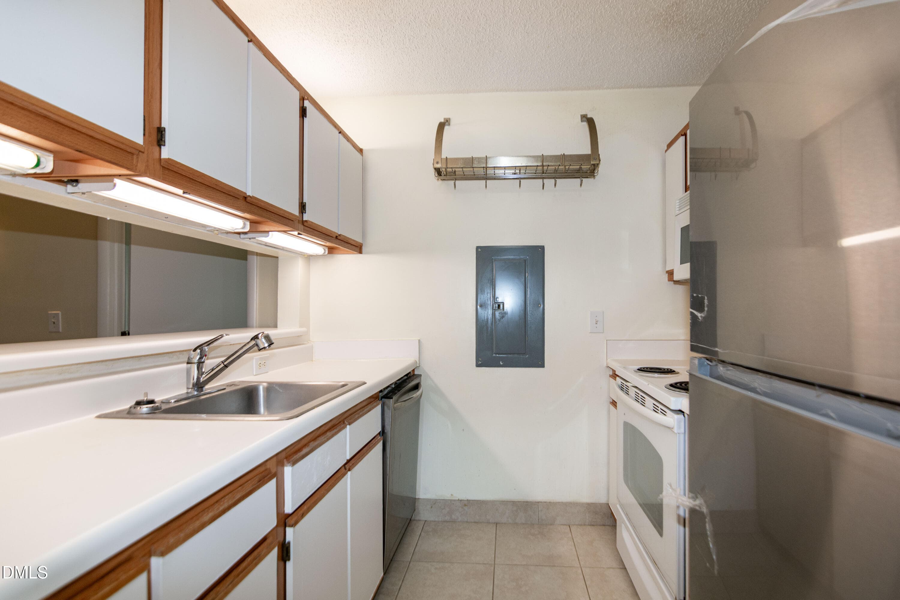 RJP_X_8224 - 1351 Crab Orchard Drive 101, Raleigh, NC 27606, Raleigh