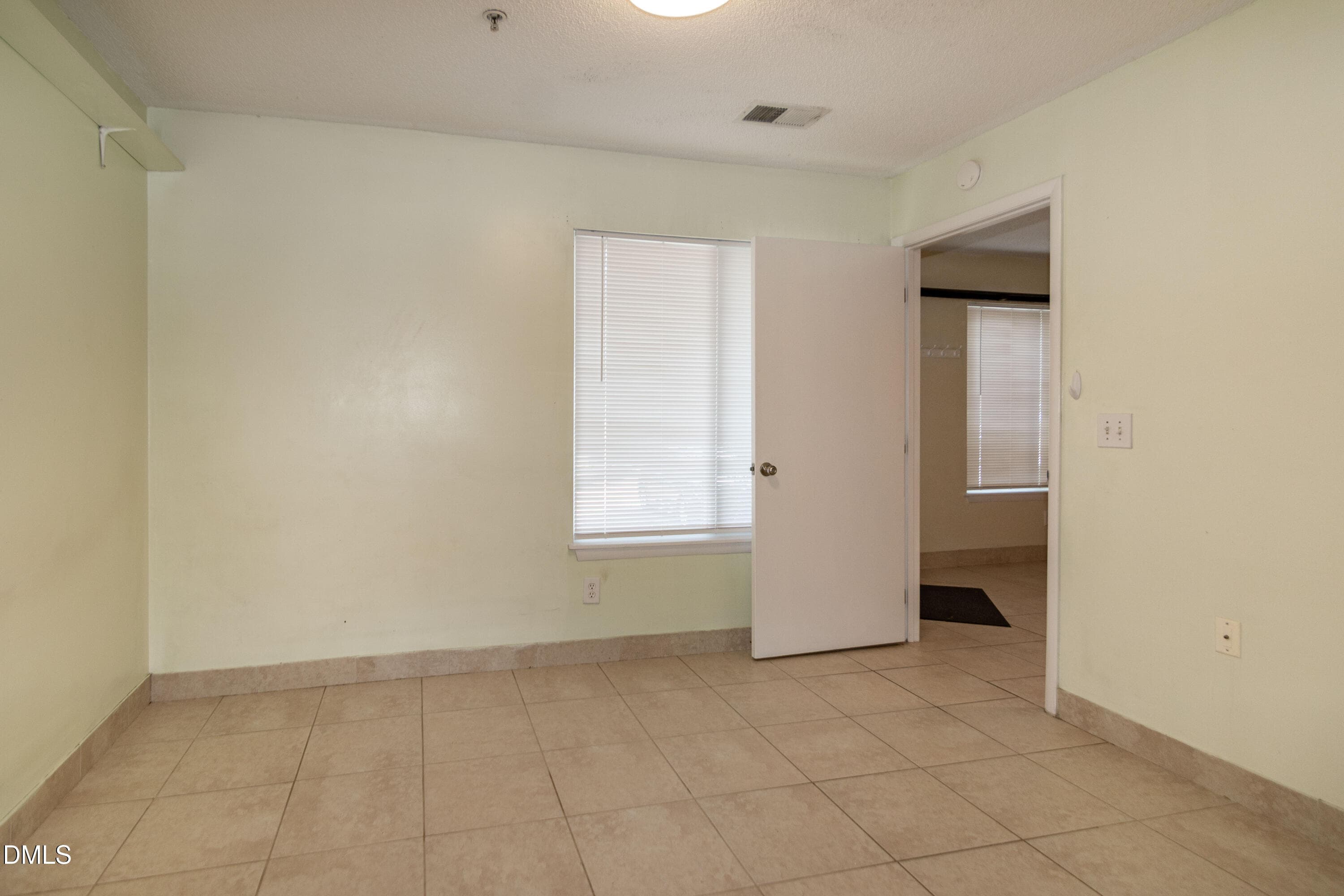 RJP_X_8235 - 1351 Crab Orchard Drive 101, Raleigh, NC 27606, Raleigh