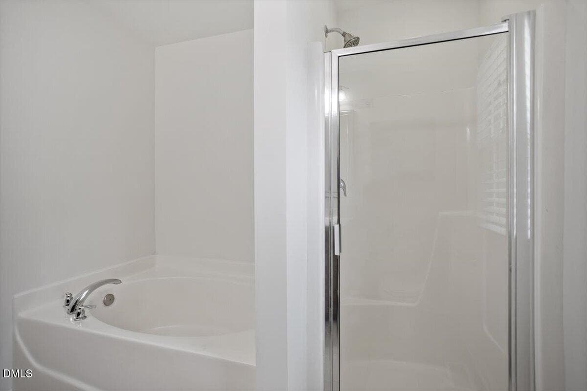 Walk In Shower/Roman Tub - 115 Golden Meadow Court, Durham, NC 27704, Durham