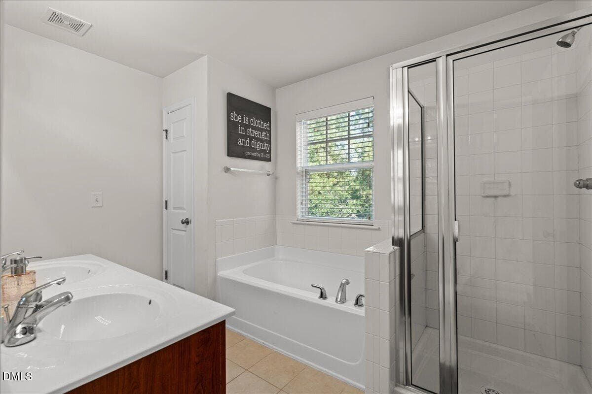 58-DSC01723 - 11711 Mezzanine Drive 114, Raleigh, NC 27614, Raleigh