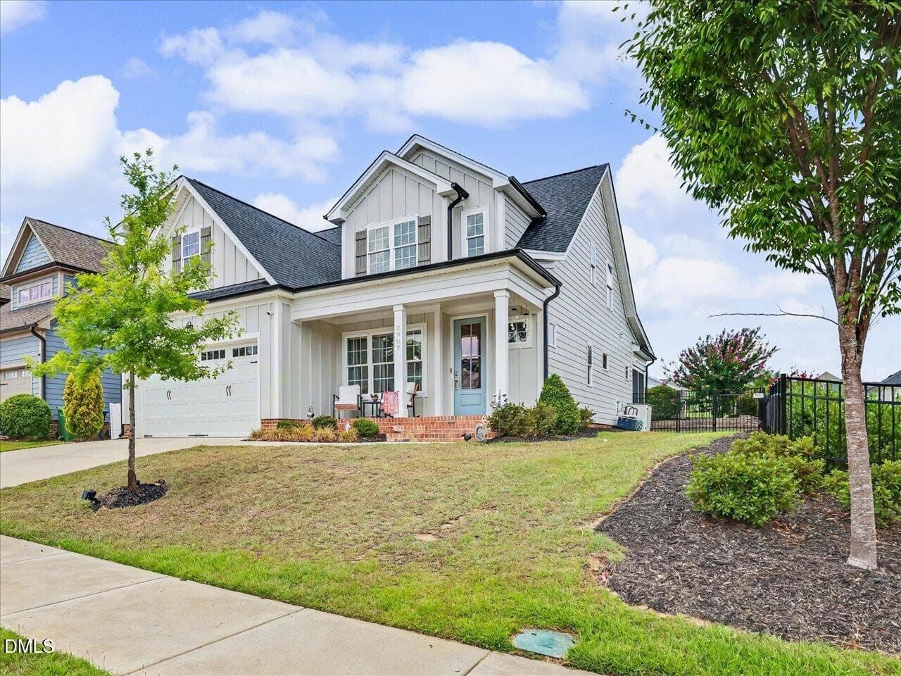 02-Front Exterior - 2907 Meadow Bluffs Way, Fuquay Varina, NC 27526