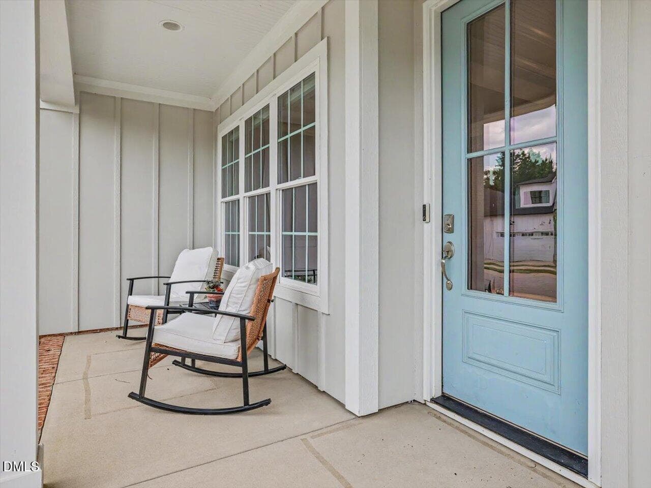 08-Front Entry - 2907 Meadow Bluffs Way, Fuquay Varina, NC 27526