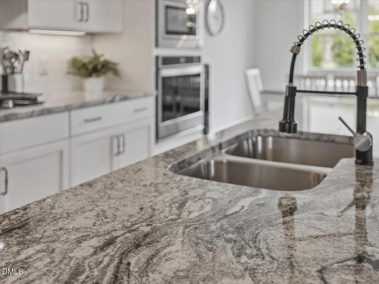 23-Kitchen - 2907 Meadow Bluffs Way, Fuquay Varina, NC 27526