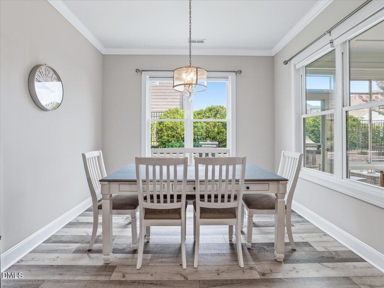 30-Informal Dining - 2907 Meadow Bluffs Way, Fuquay Varina, NC 27526