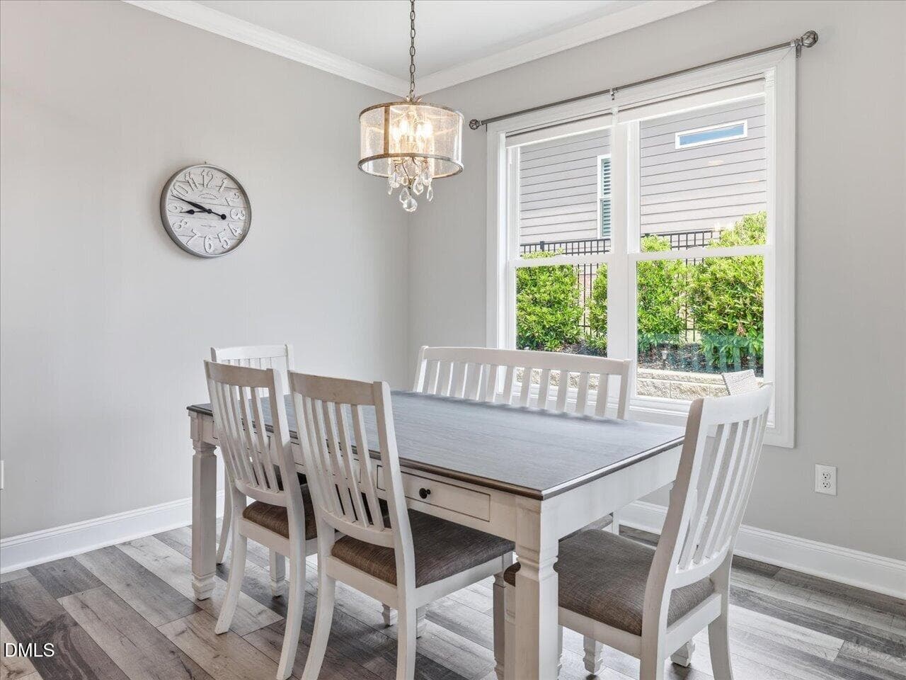 31-Informal Dining - 2907 Meadow Bluffs Way, Fuquay Varina, NC 27526